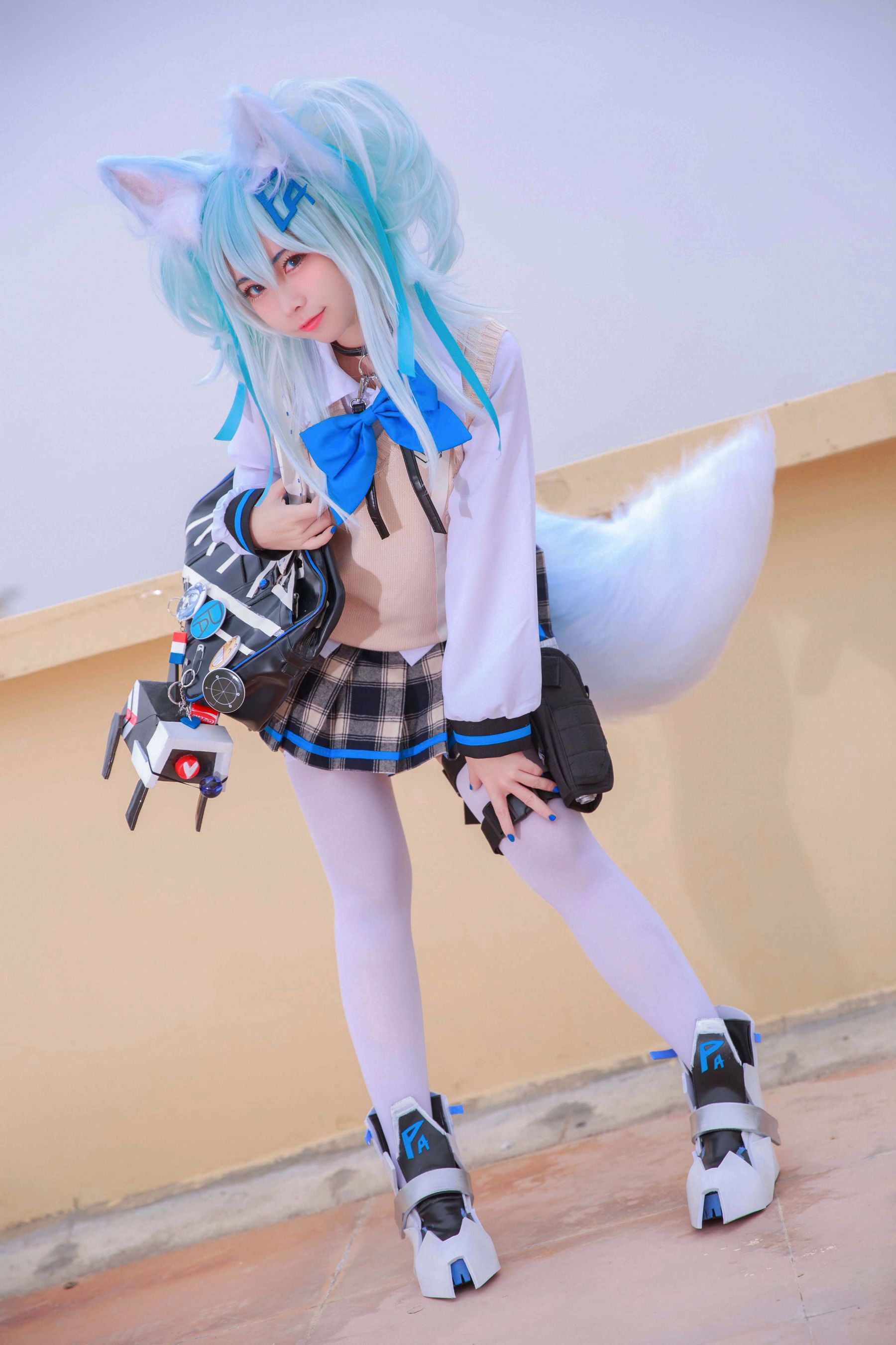 [福利COS] 动漫博主G44不会受伤 - 少女前线 PA15校服