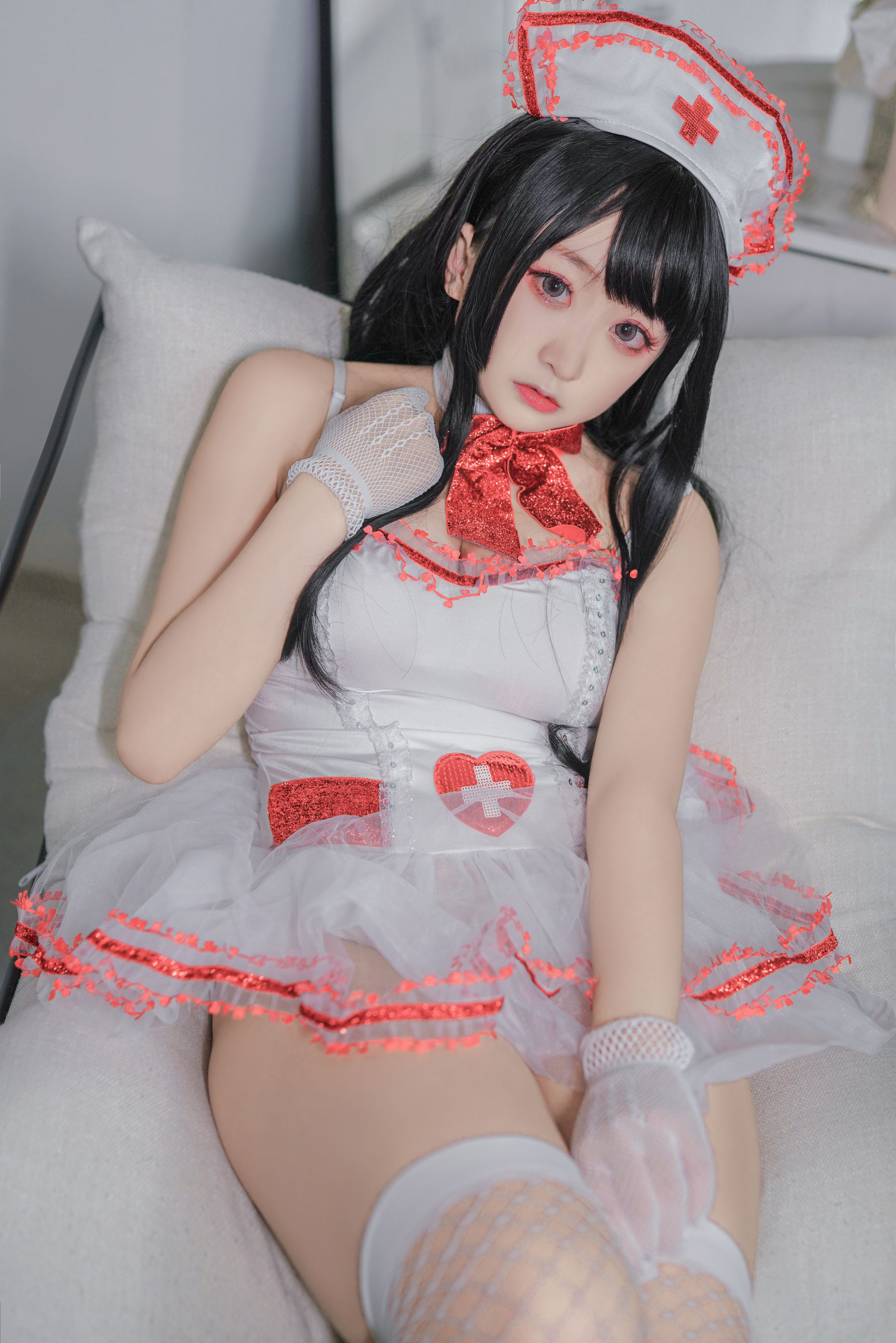 [福利COS] 动漫博主恩田直幸 - 蕾丝护士