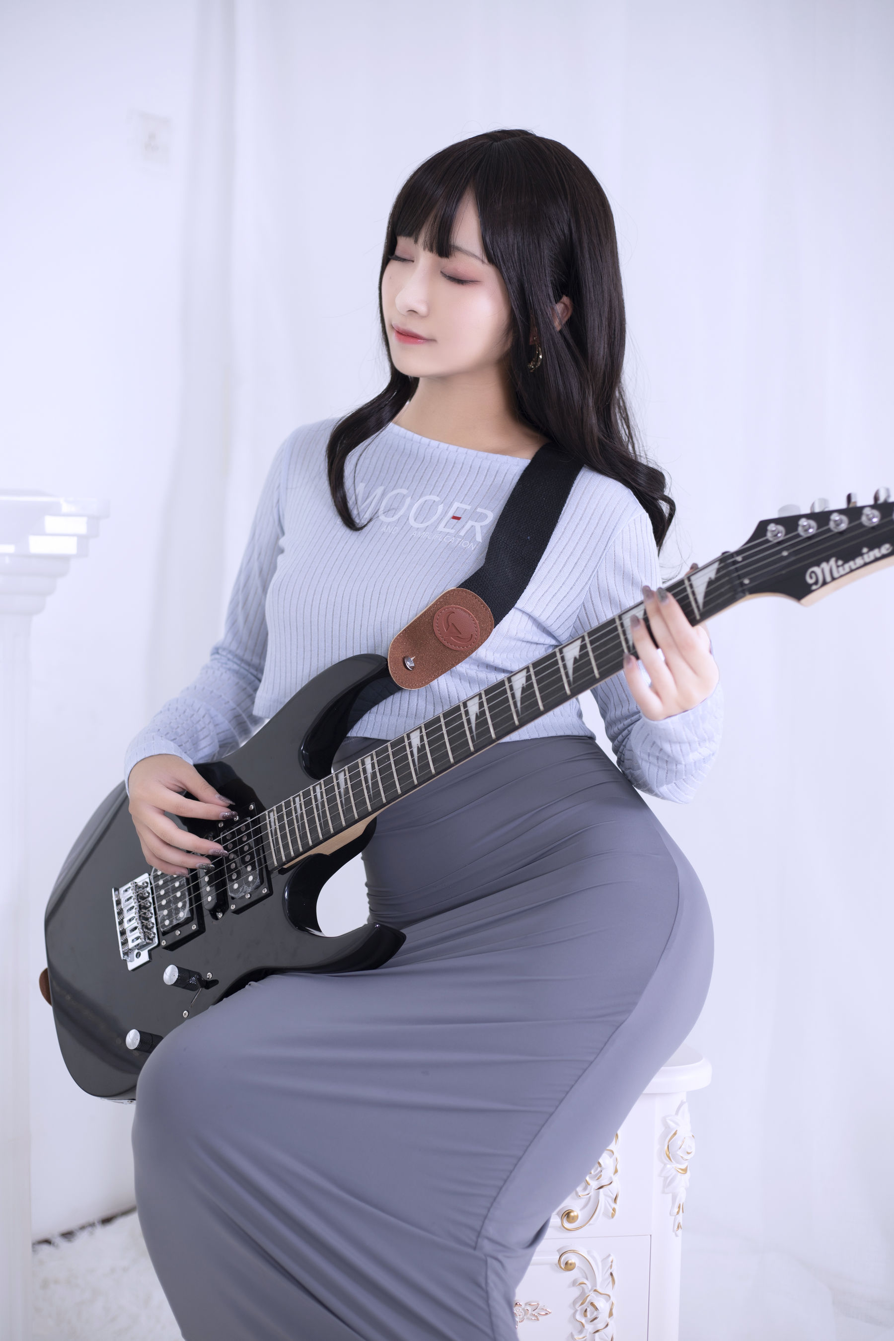 [福利COS] 动漫博主洛璃LoLiSAMA - 吉他妹妹