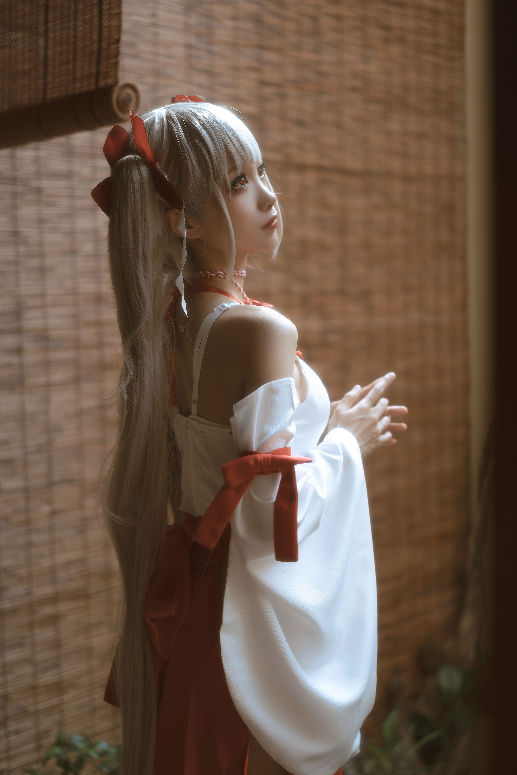 [福利COS] 动漫博主蠢沫沫 - 可畏巫女