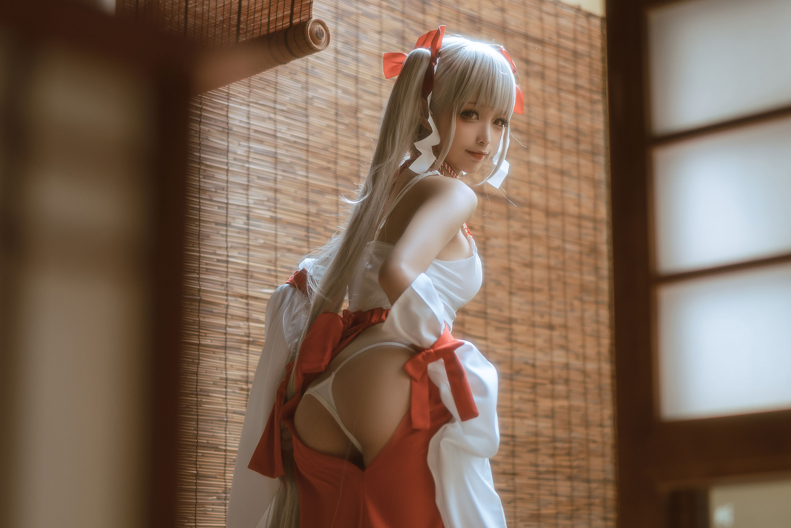 [福利COS] 动漫博主蠢沫沫 - 可畏巫女