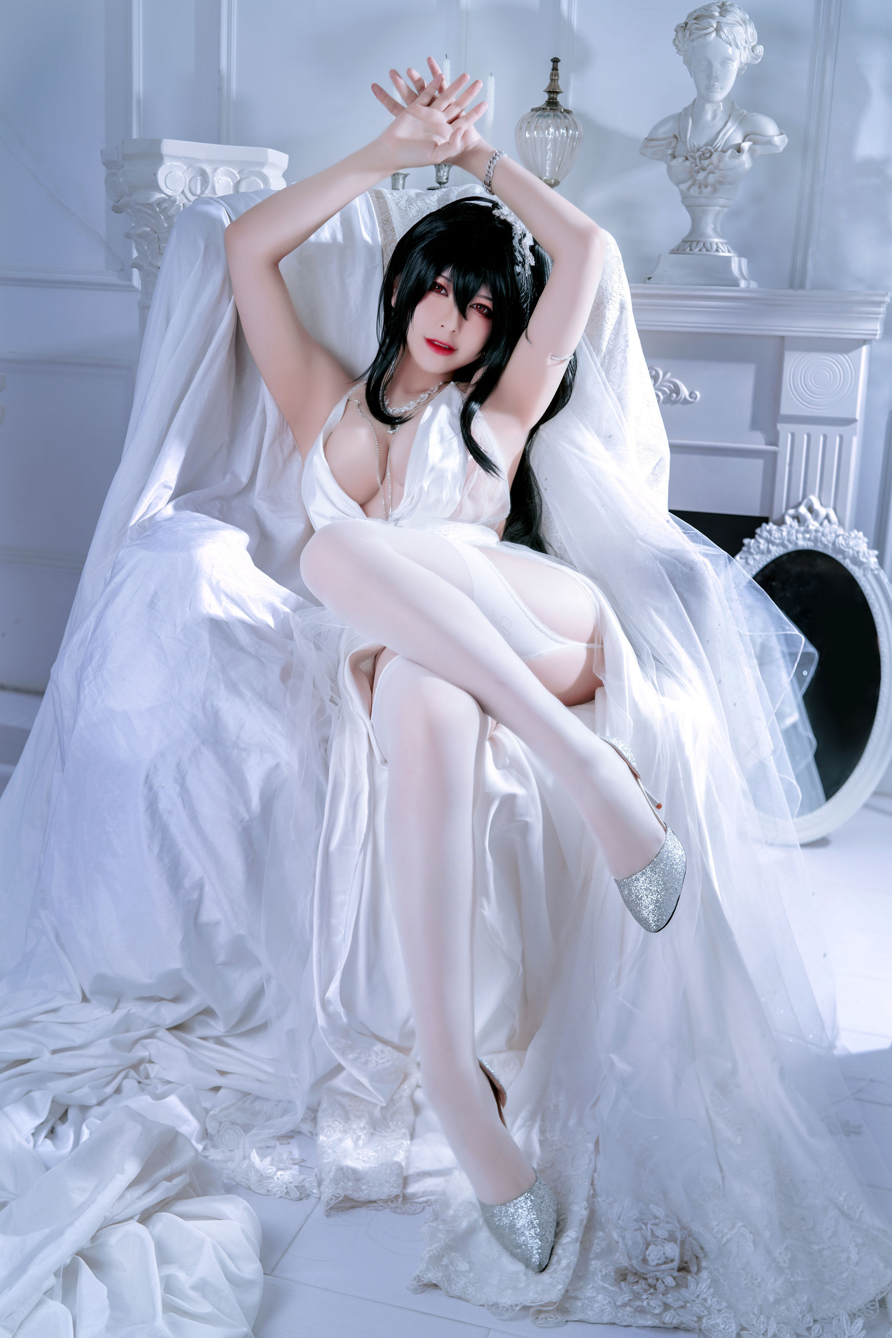[福利COS] 半半子 - 大凤花嫁