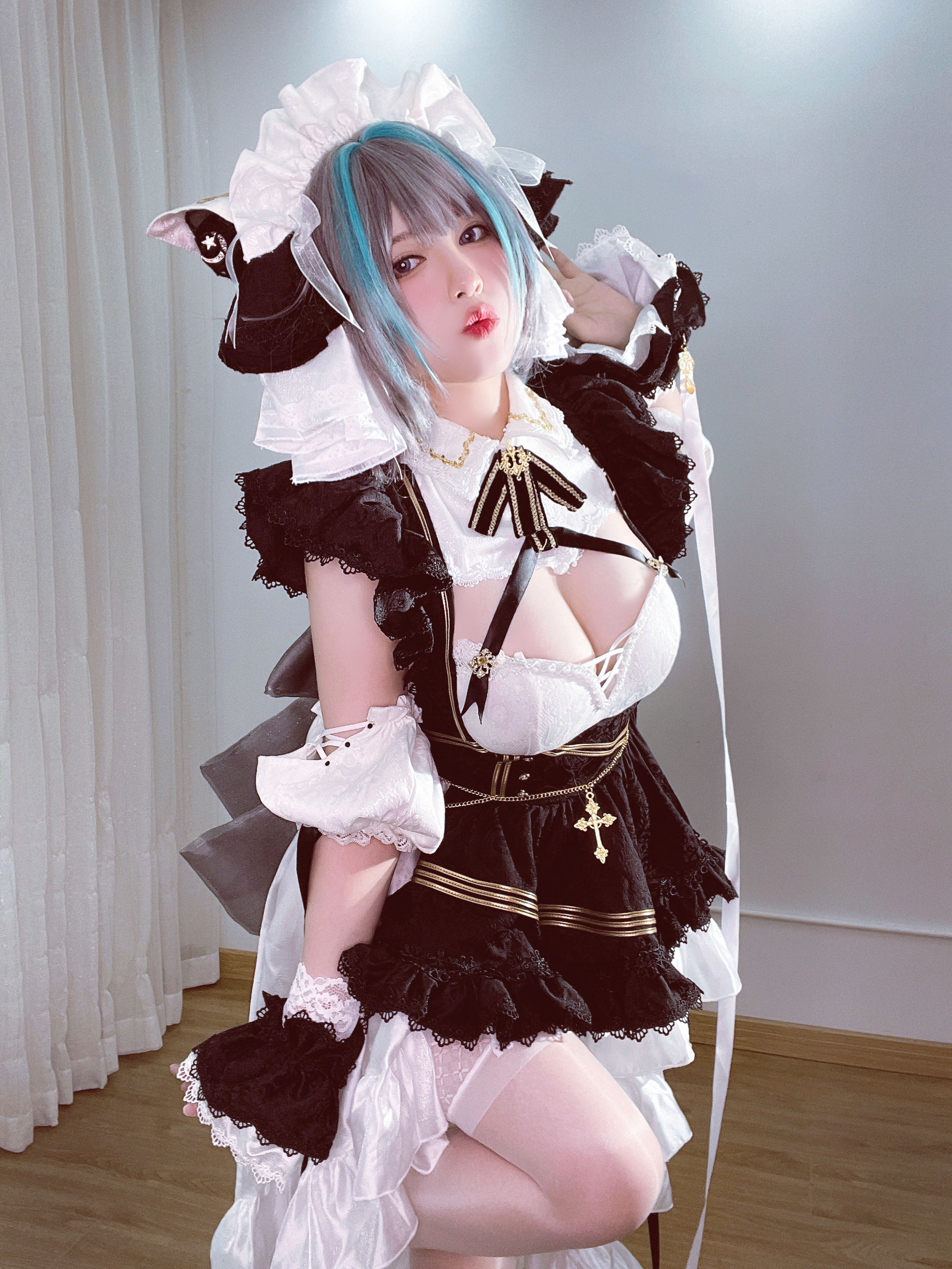 [福利COS] 半半子 - 柴郡