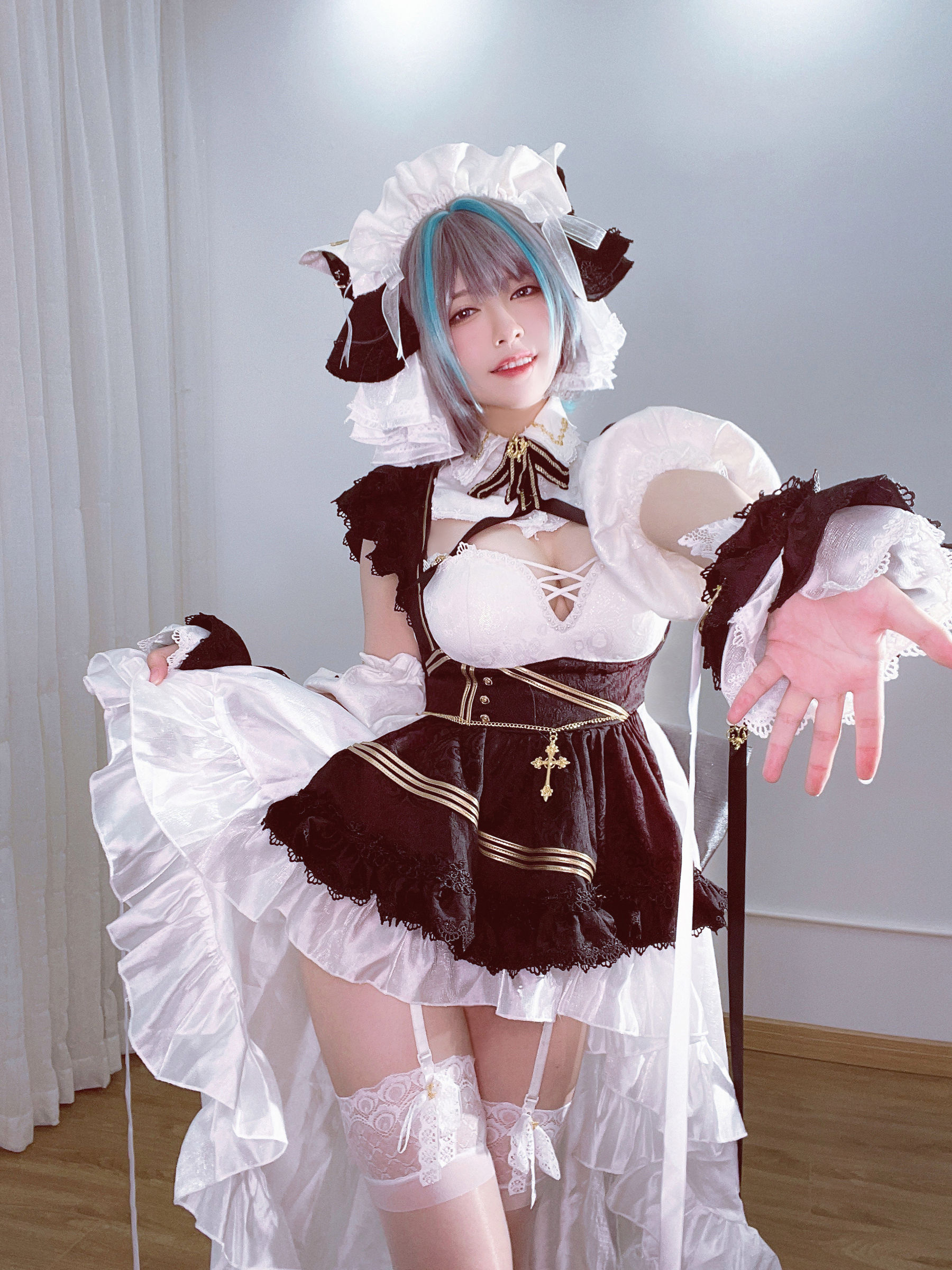 [福利COS] 半半子 - 柴郡