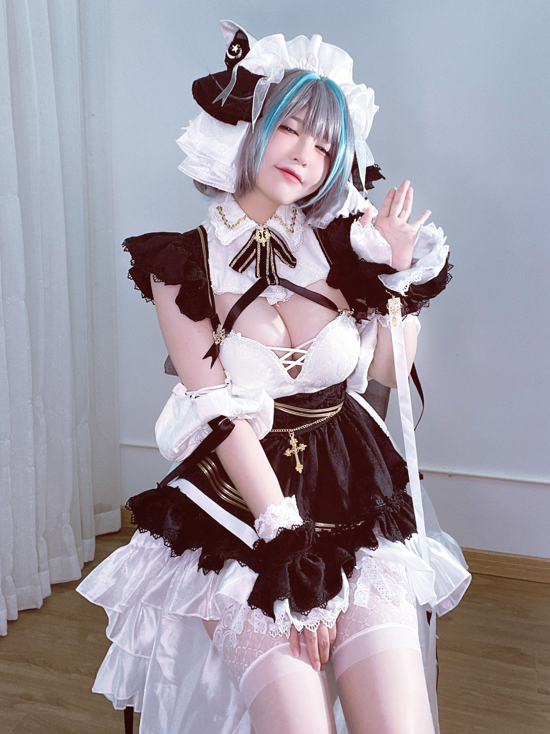 [福利COS] 半半子 - 柴郡