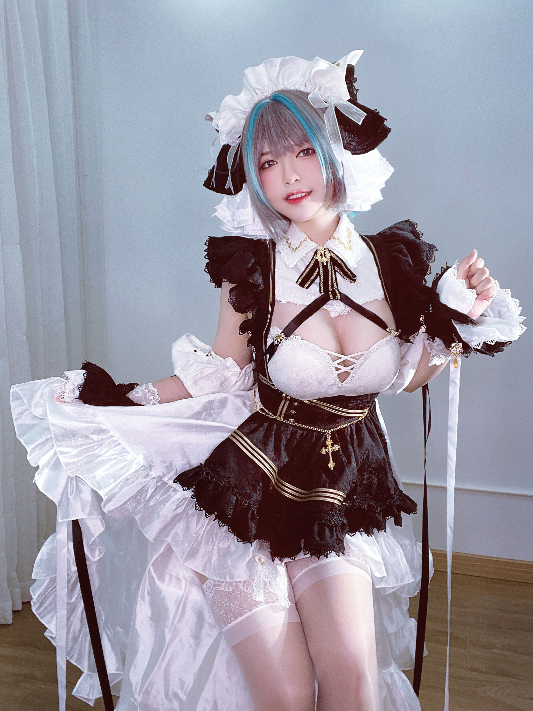 [福利COS] 半半子 - 柴郡