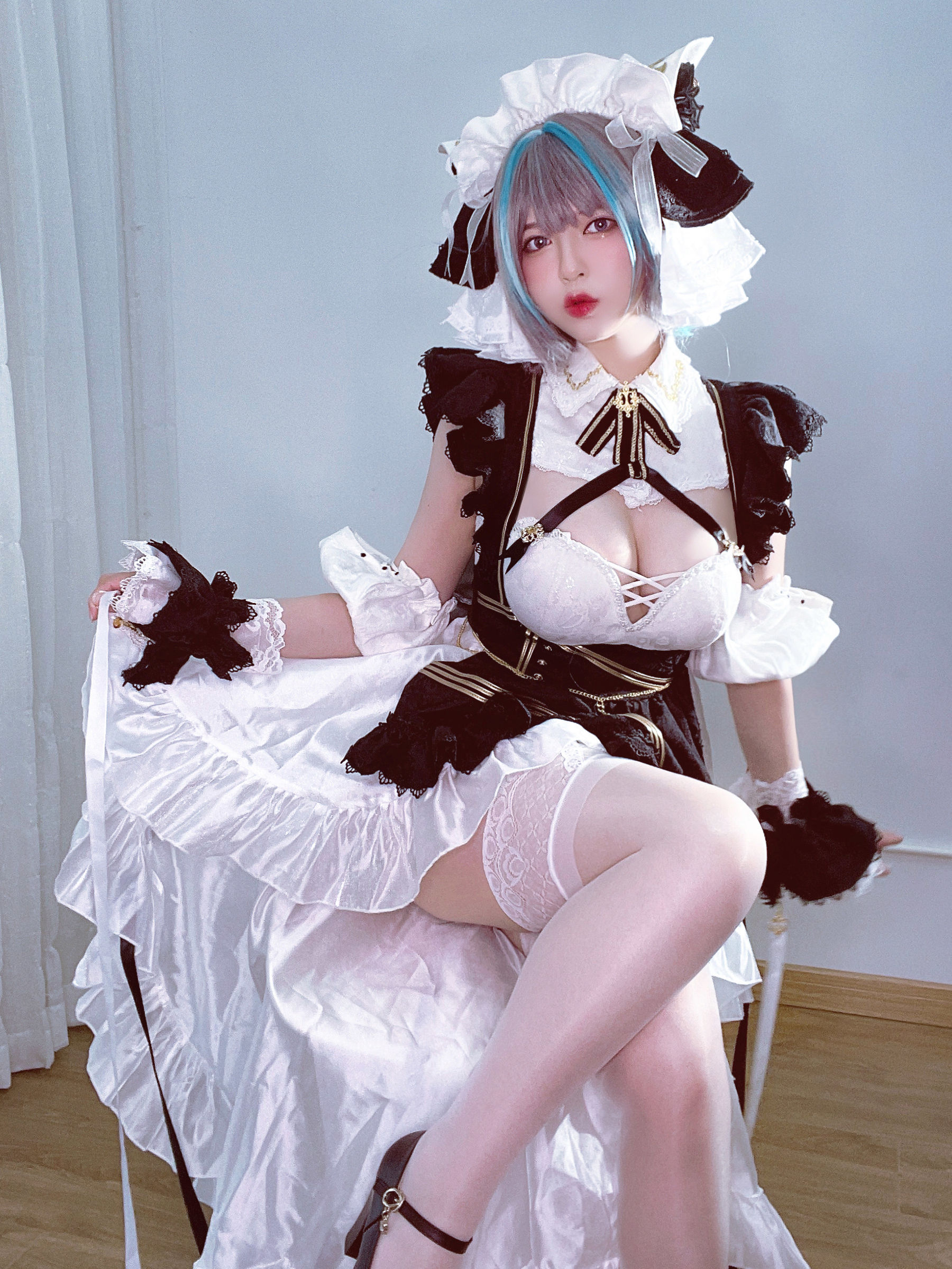 [福利COS] 半半子 - 柴郡