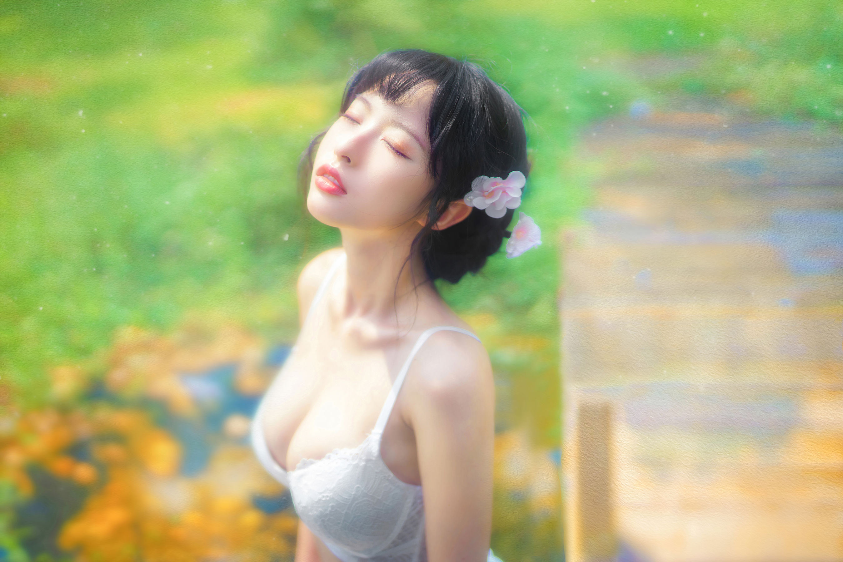 [福利COS] 尤物清水由乃 - 蕾丝花园