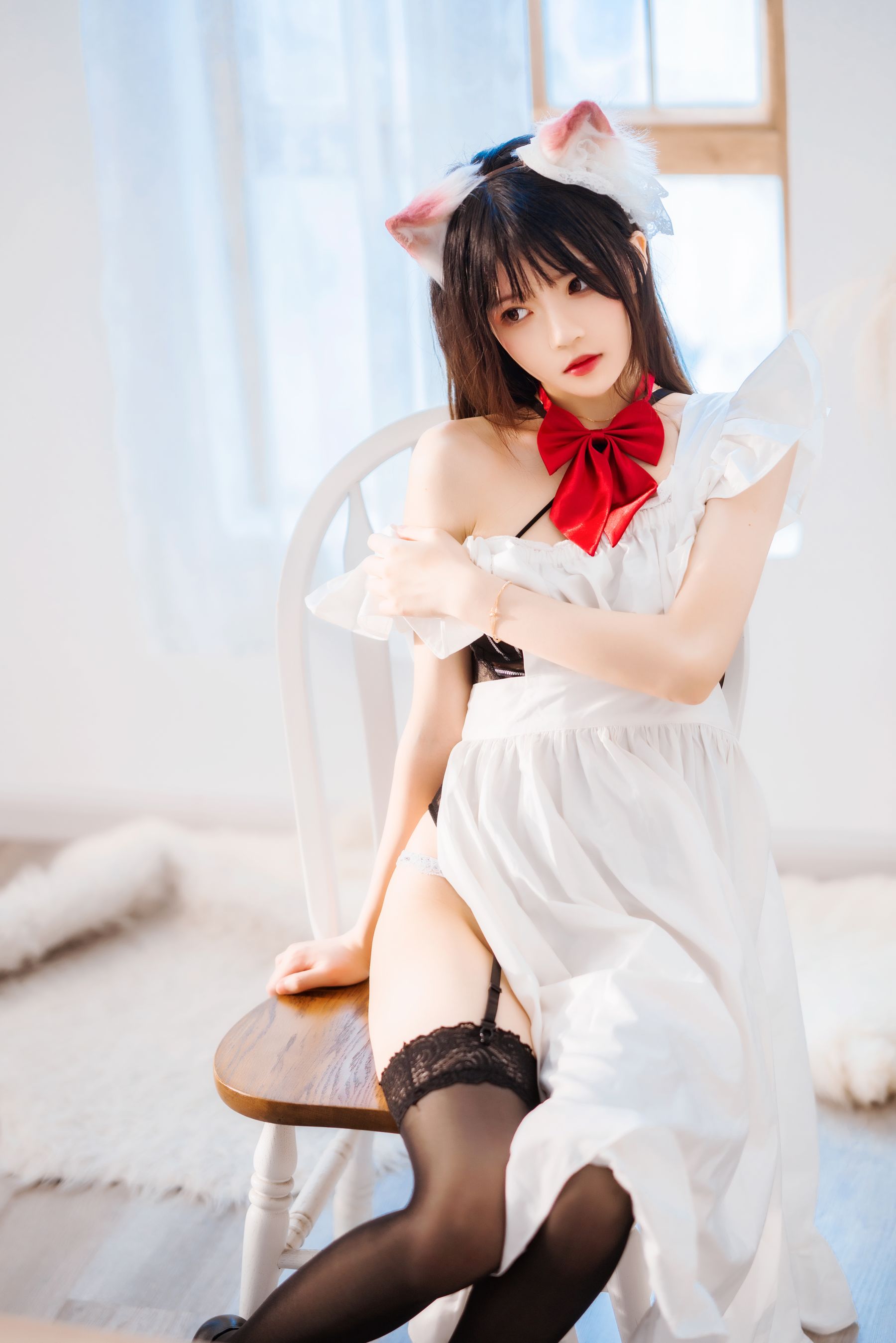 [福利COS] 桜桃喵 - 长裙妹抖