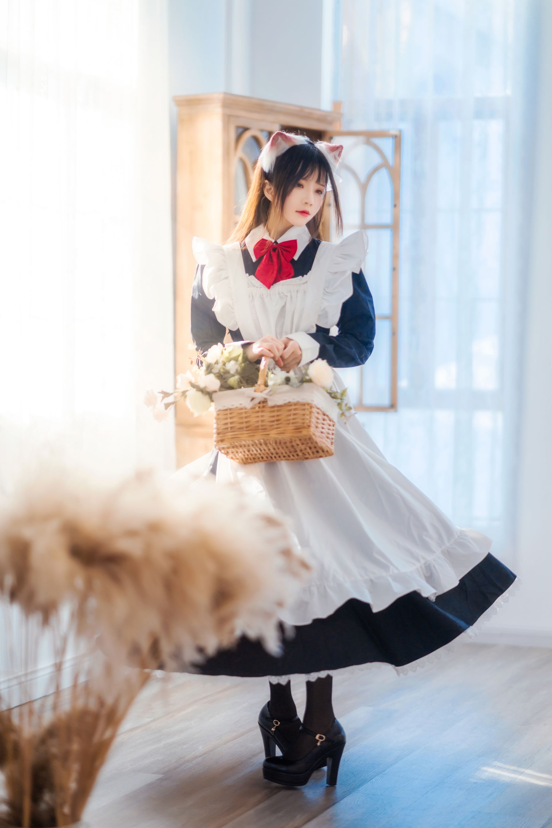 [福利COS] 桜桃喵 - 长裙妹抖