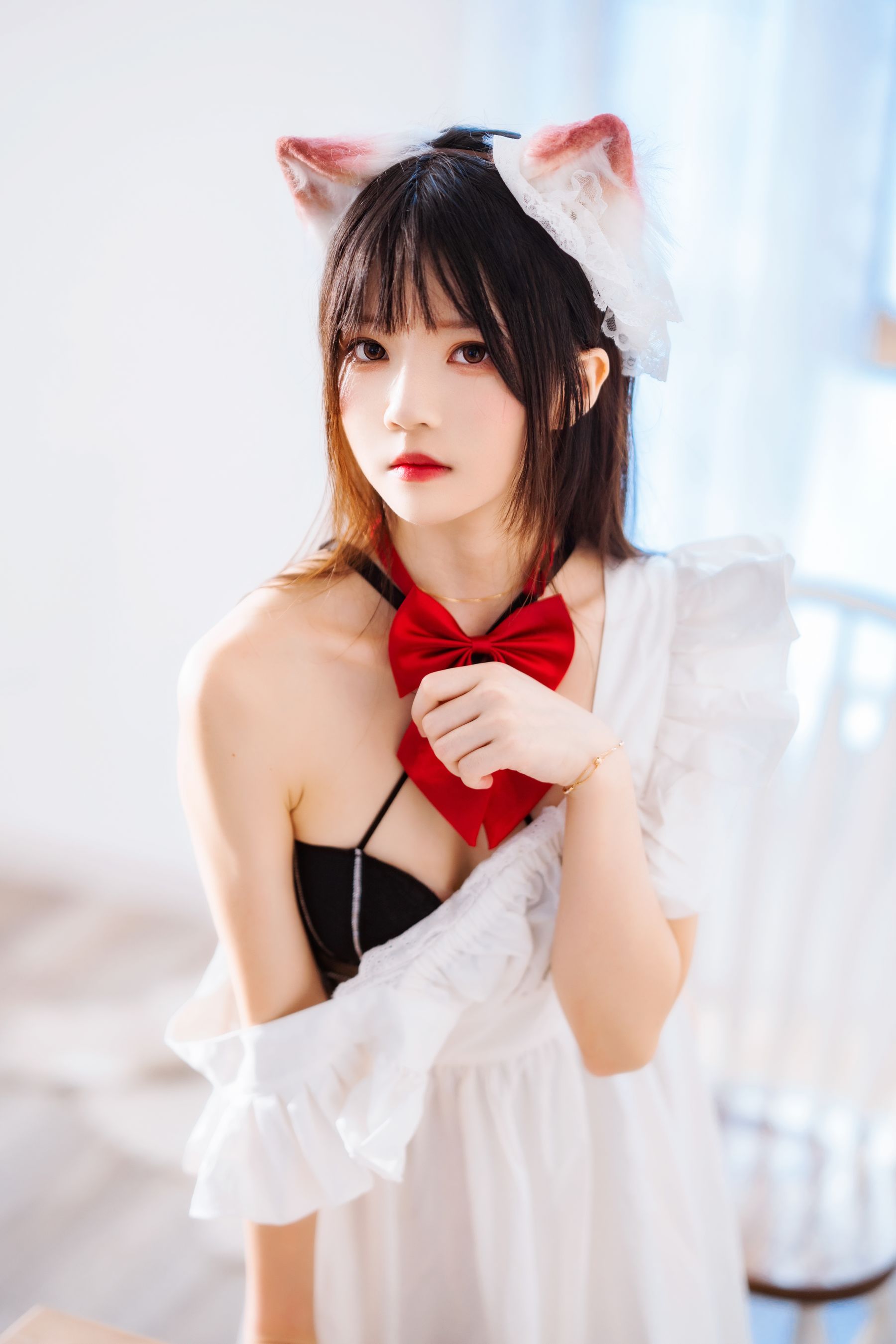 [福利COS] 桜桃喵 - 长裙妹抖