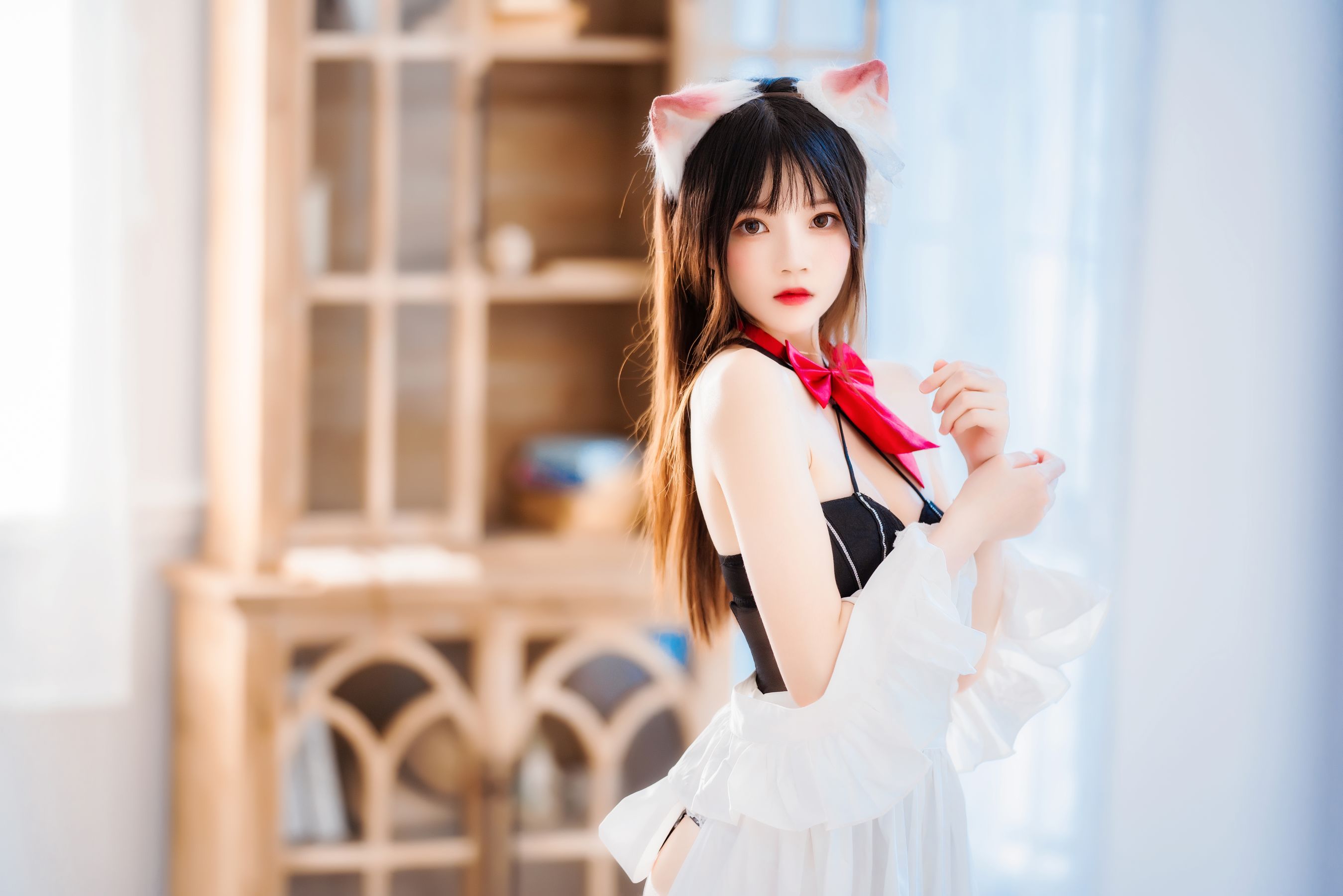 [福利COS] 桜桃喵 - 长裙妹抖