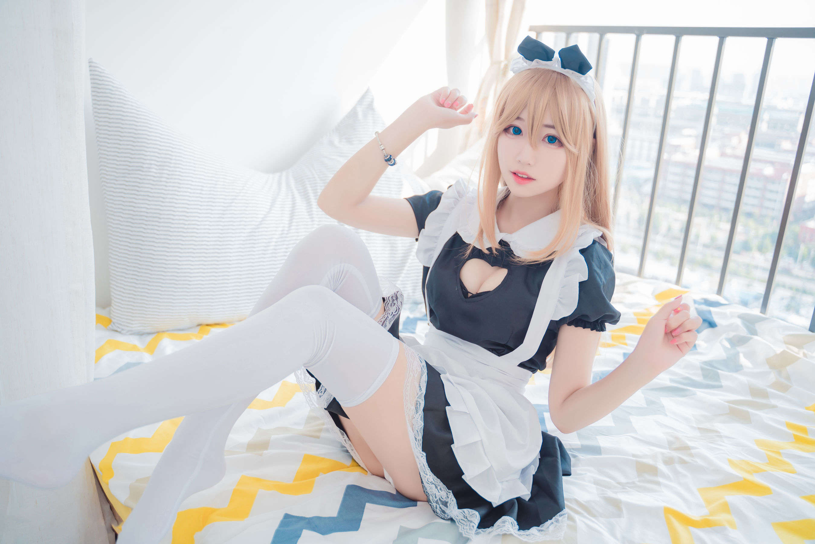 [福利COS] 猫君君MaoJun - 猫猫的女仆装