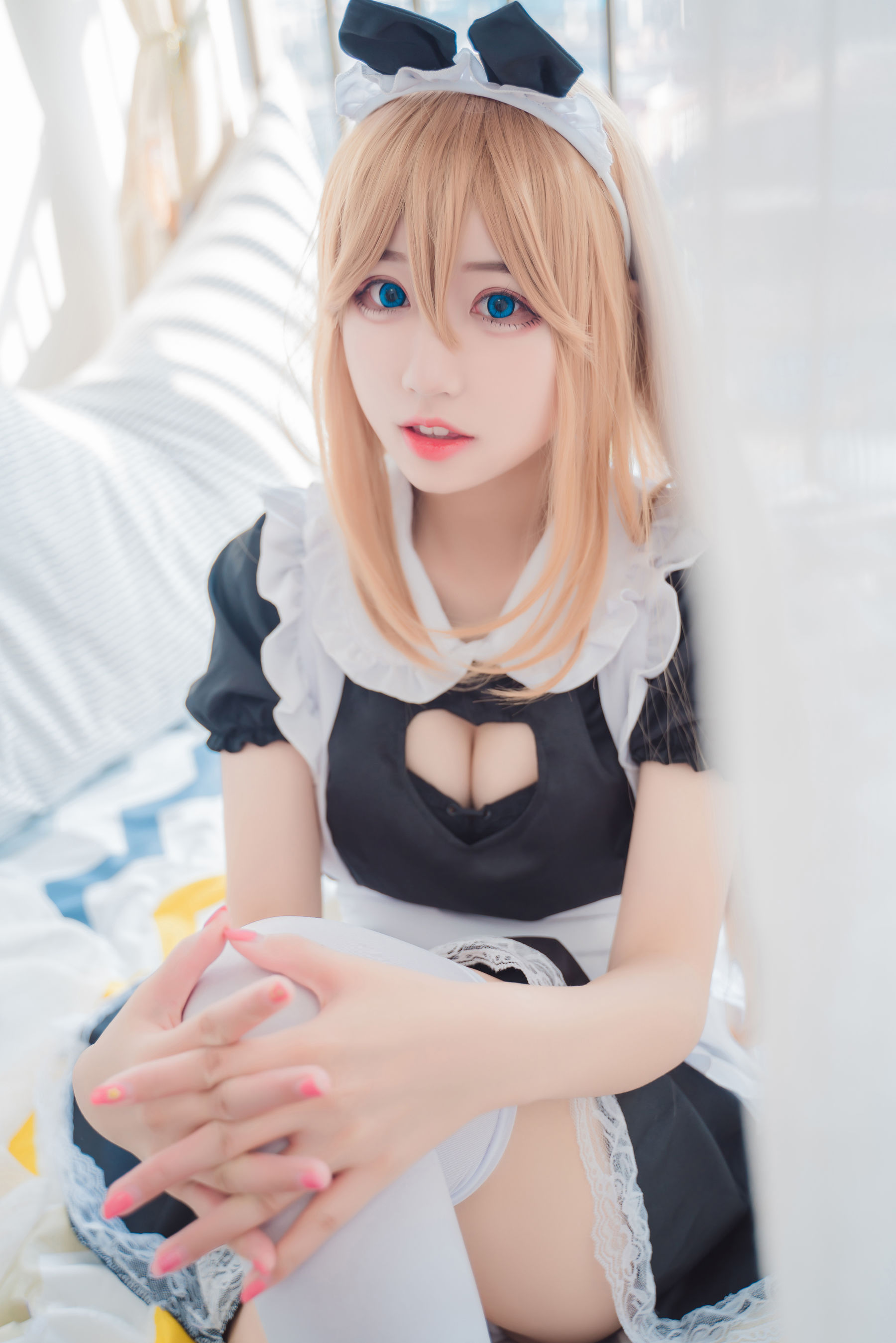 [福利COS] 猫君君MaoJun - 猫猫的女仆装