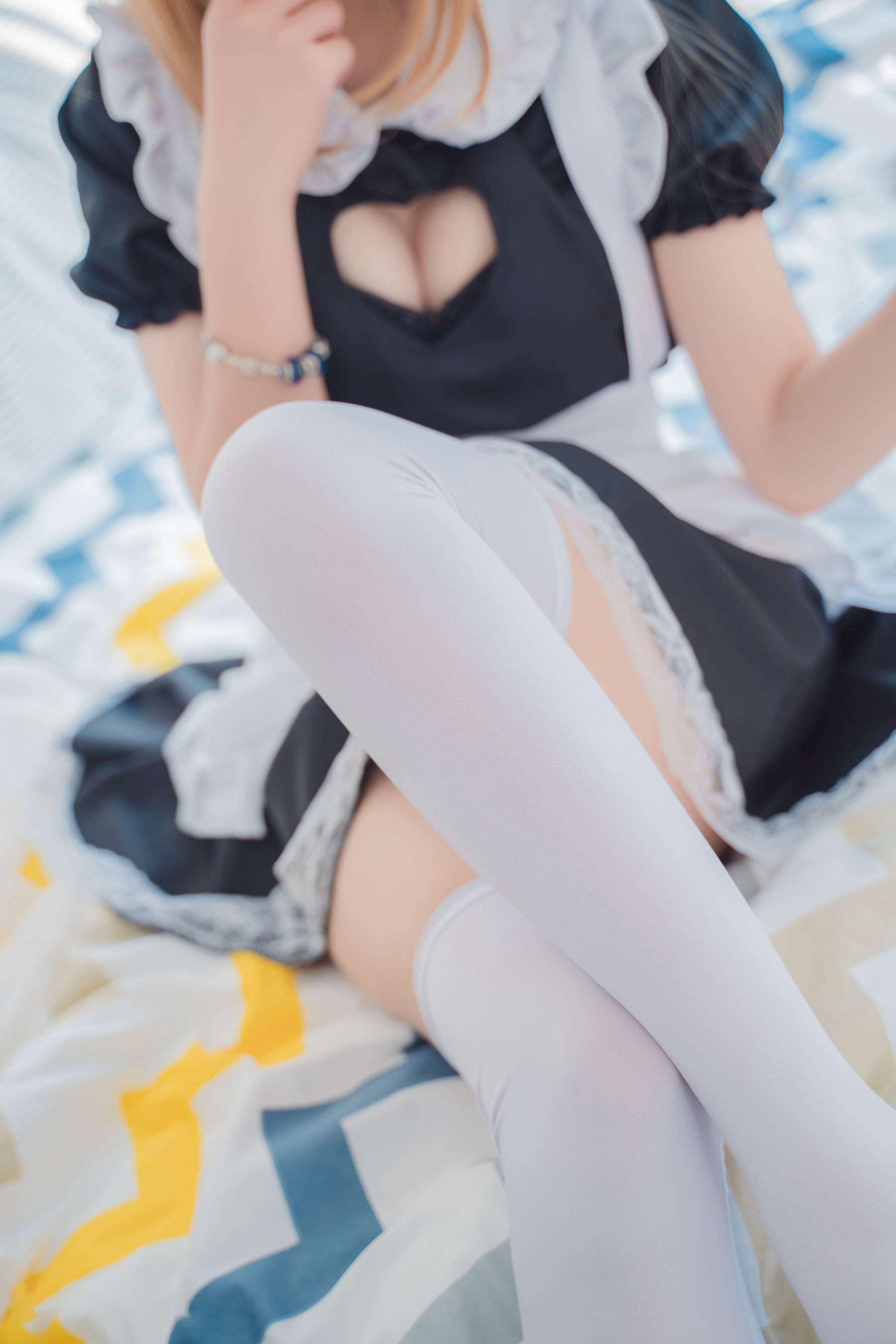 [福利COS] 猫君君MaoJun - 猫猫的女仆装