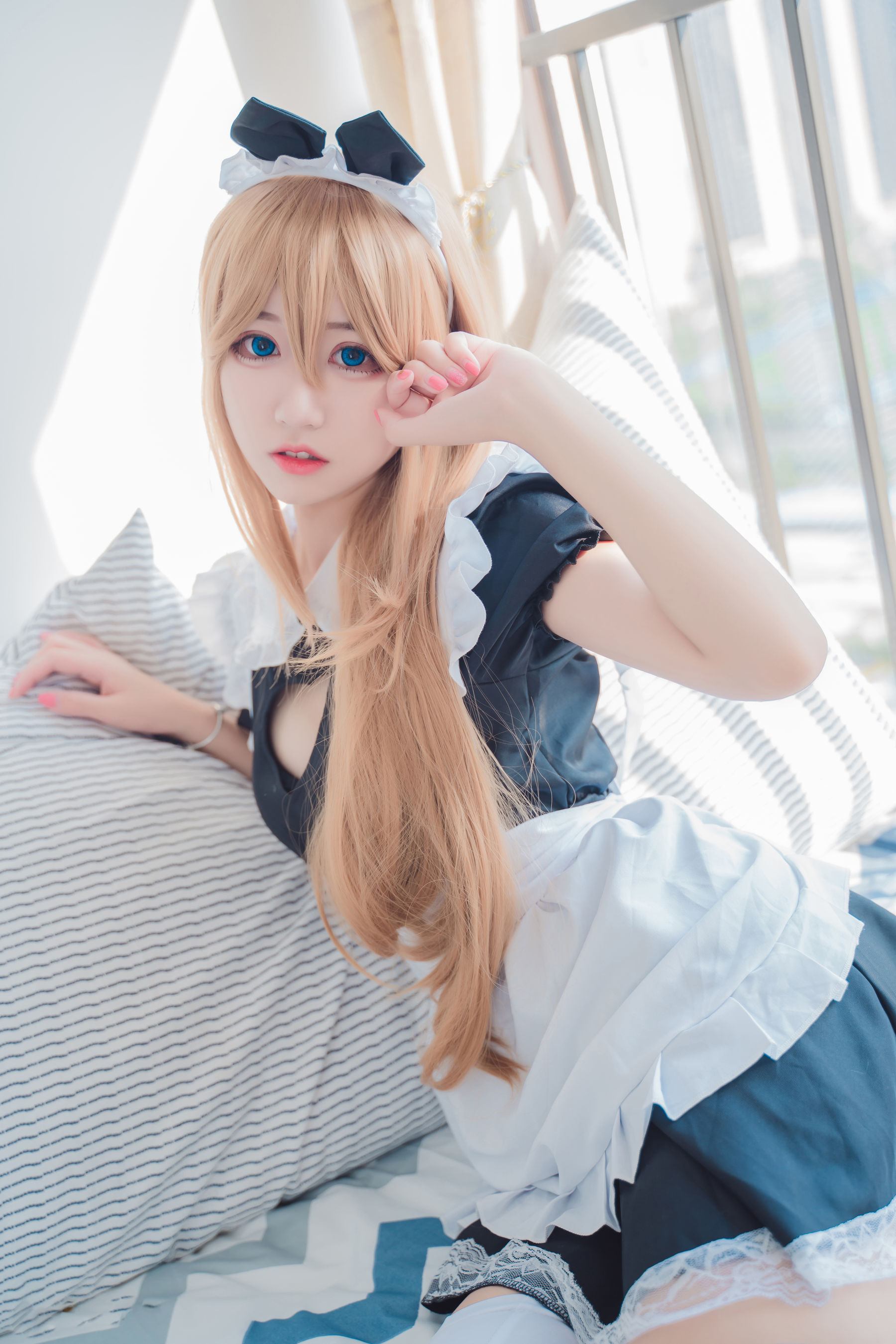 [福利COS] 猫君君MaoJun - 猫猫的女仆装