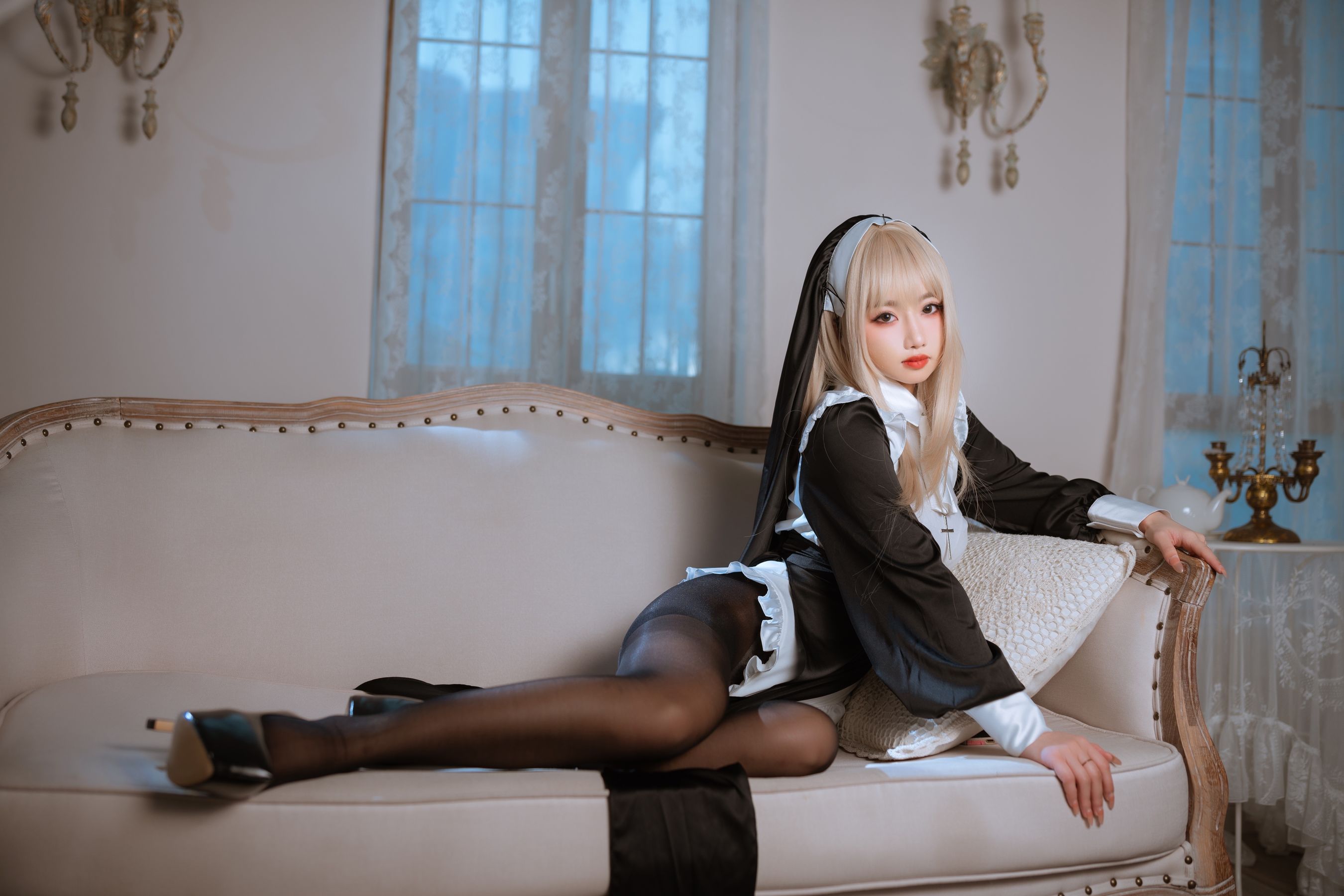 [福利COS] 白嫩美少女鬼畜瑶 - 修女
