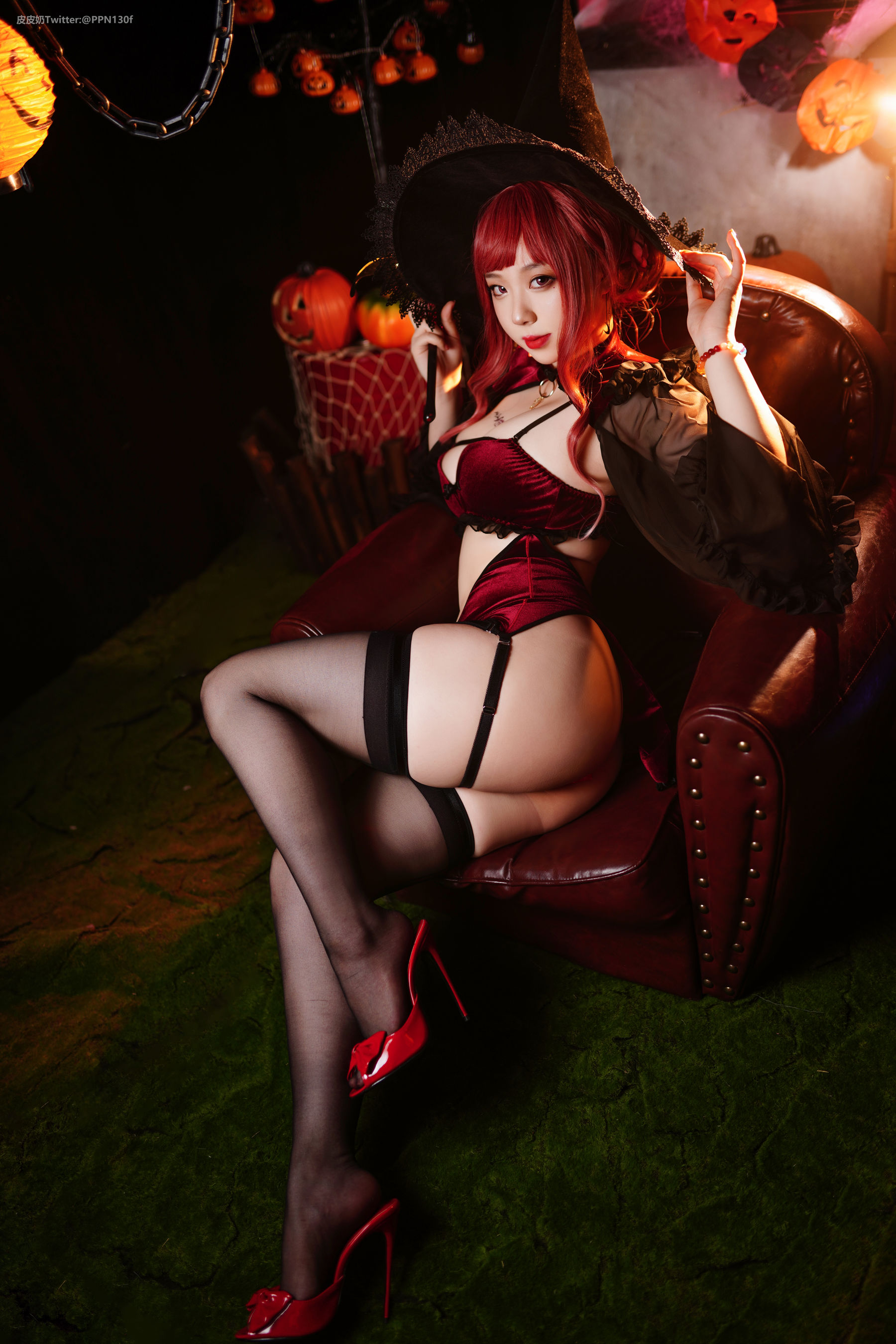 [福利COS] 皮皮奶可可爱了啦 - 万圣节女巫