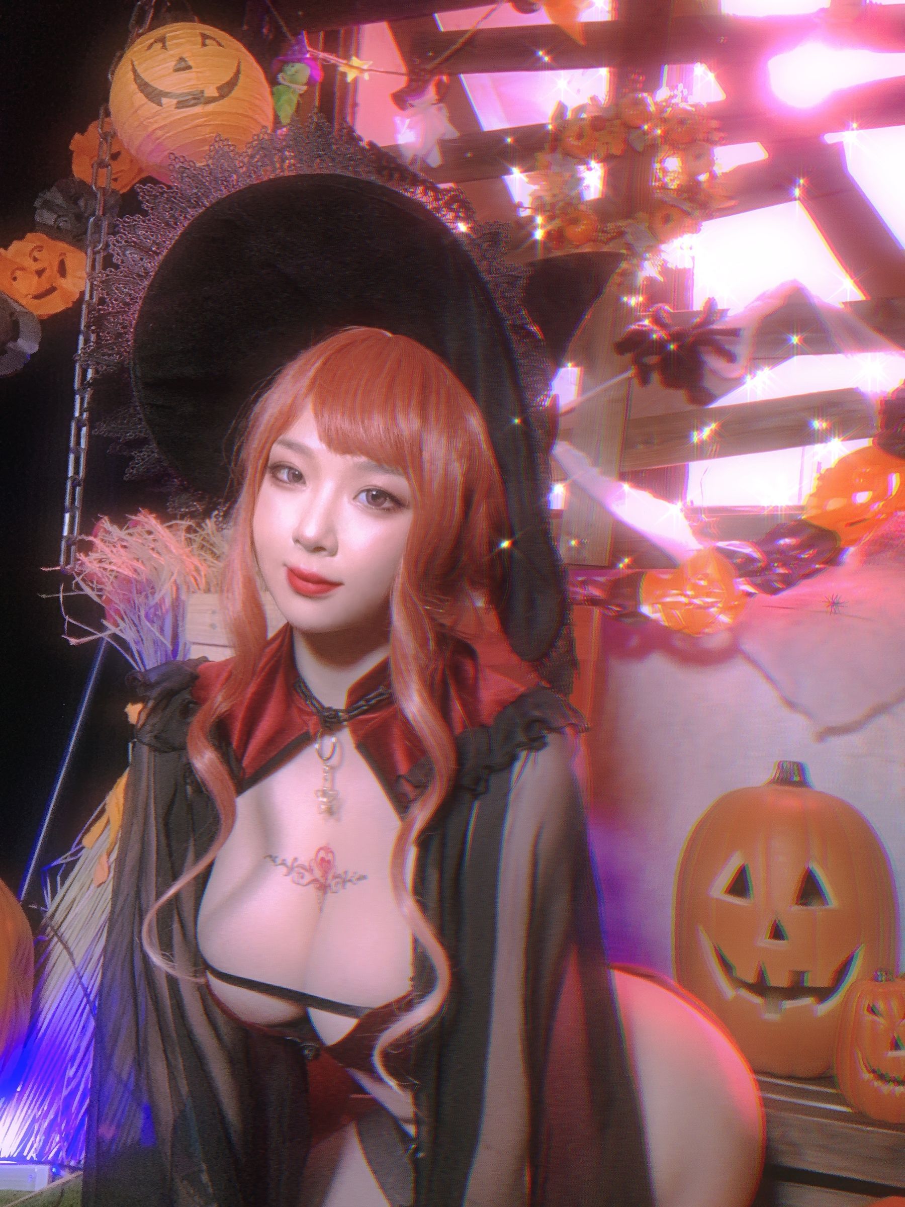 [福利COS] 皮皮奶可可爱了啦 - 万圣节女巫