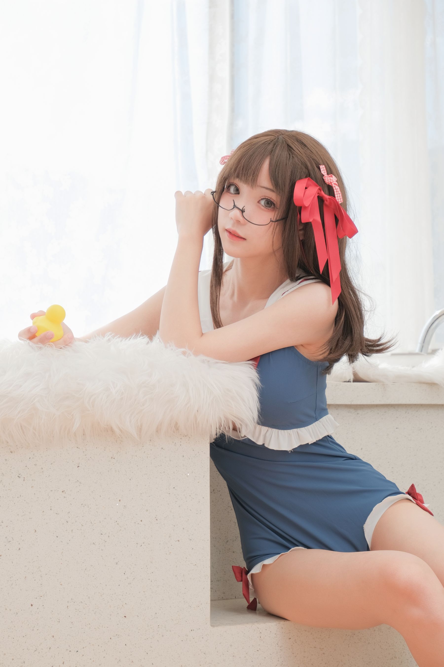 [福利COS] 花柒Hana - 白雪姬泳装