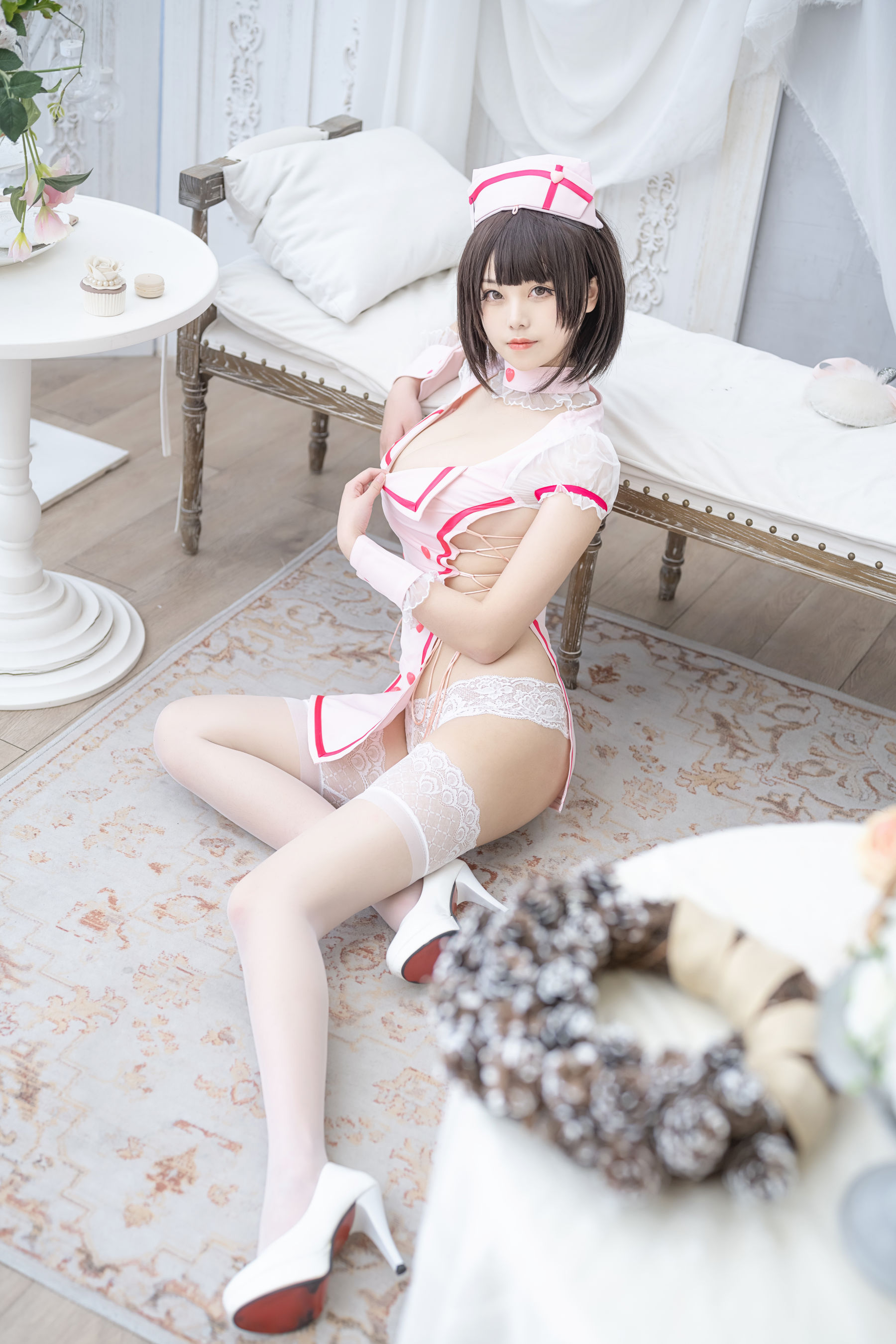 [福利COS] 萌系小姐姐蜜汁猫裘 - 小护士