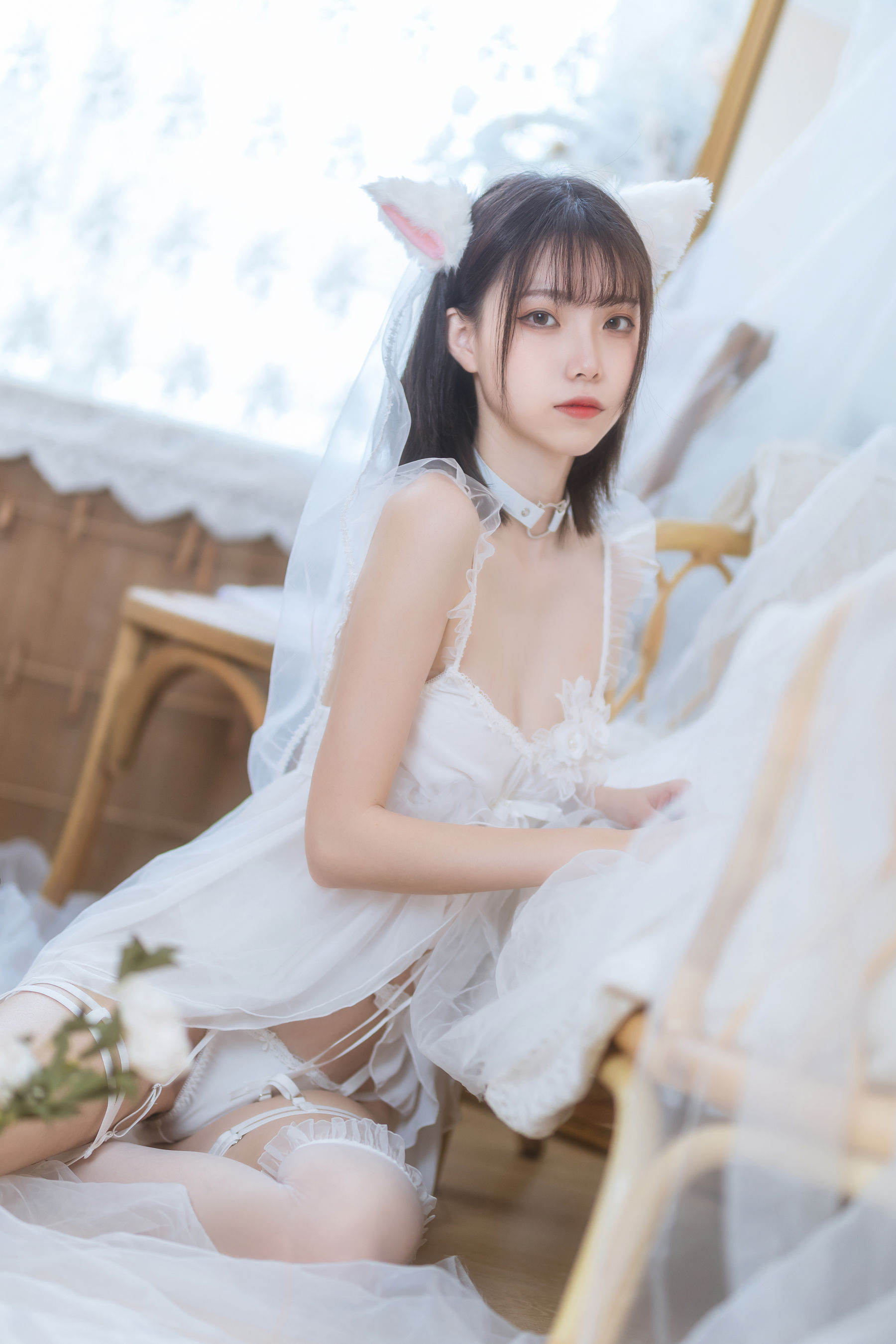 [福利COS] 许岚 - 少女白色裙