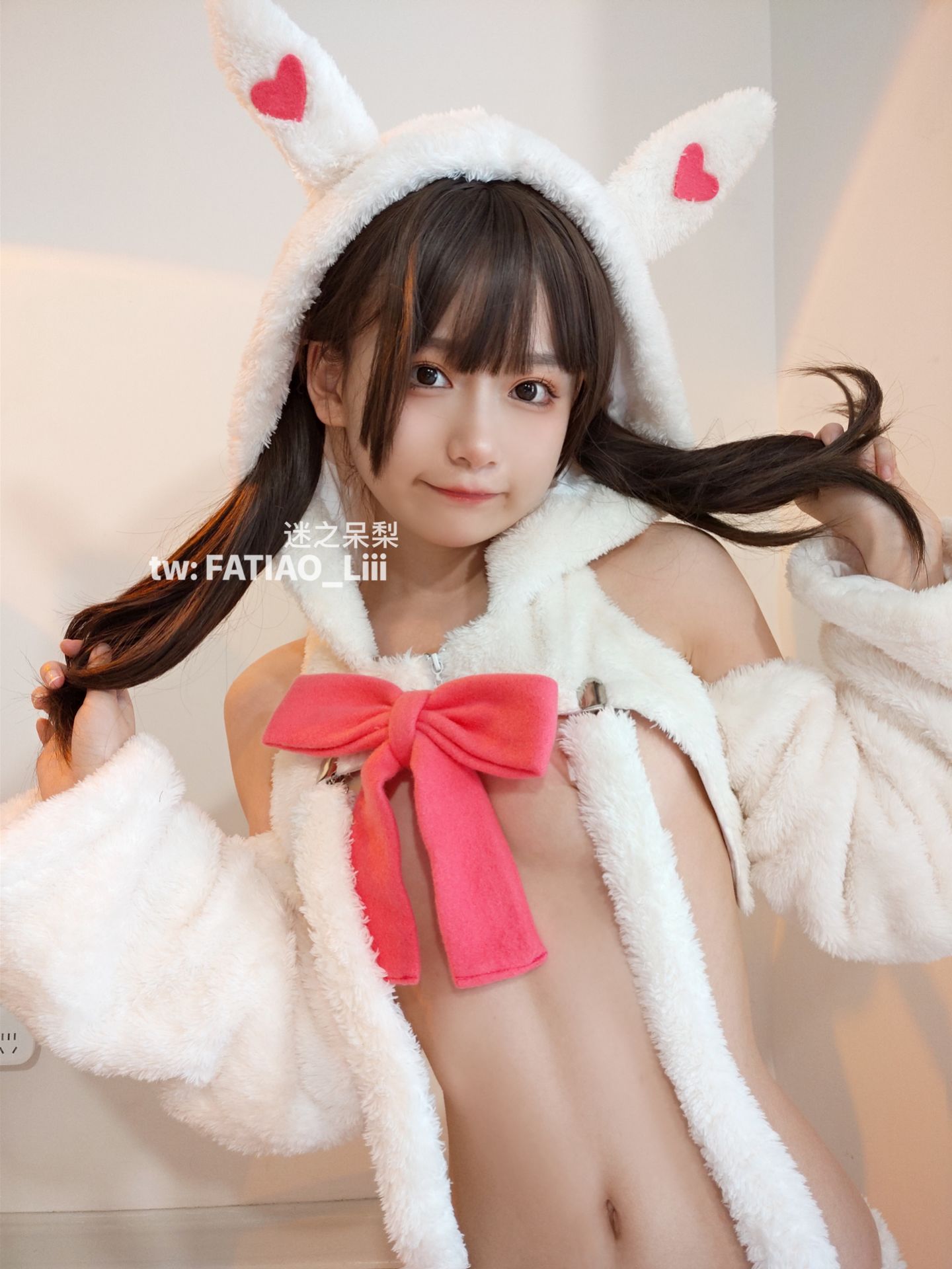 [福利COS] 迷之呆梨(发条少女)[fantia] - 装扮成兔子
