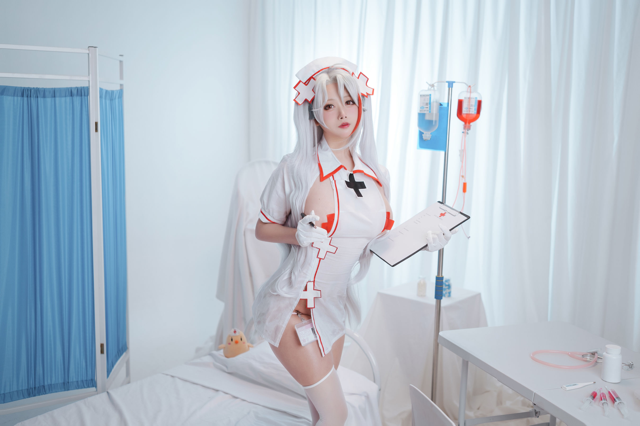 [福利COS] 高颜值coser念念_D - 欧根护士