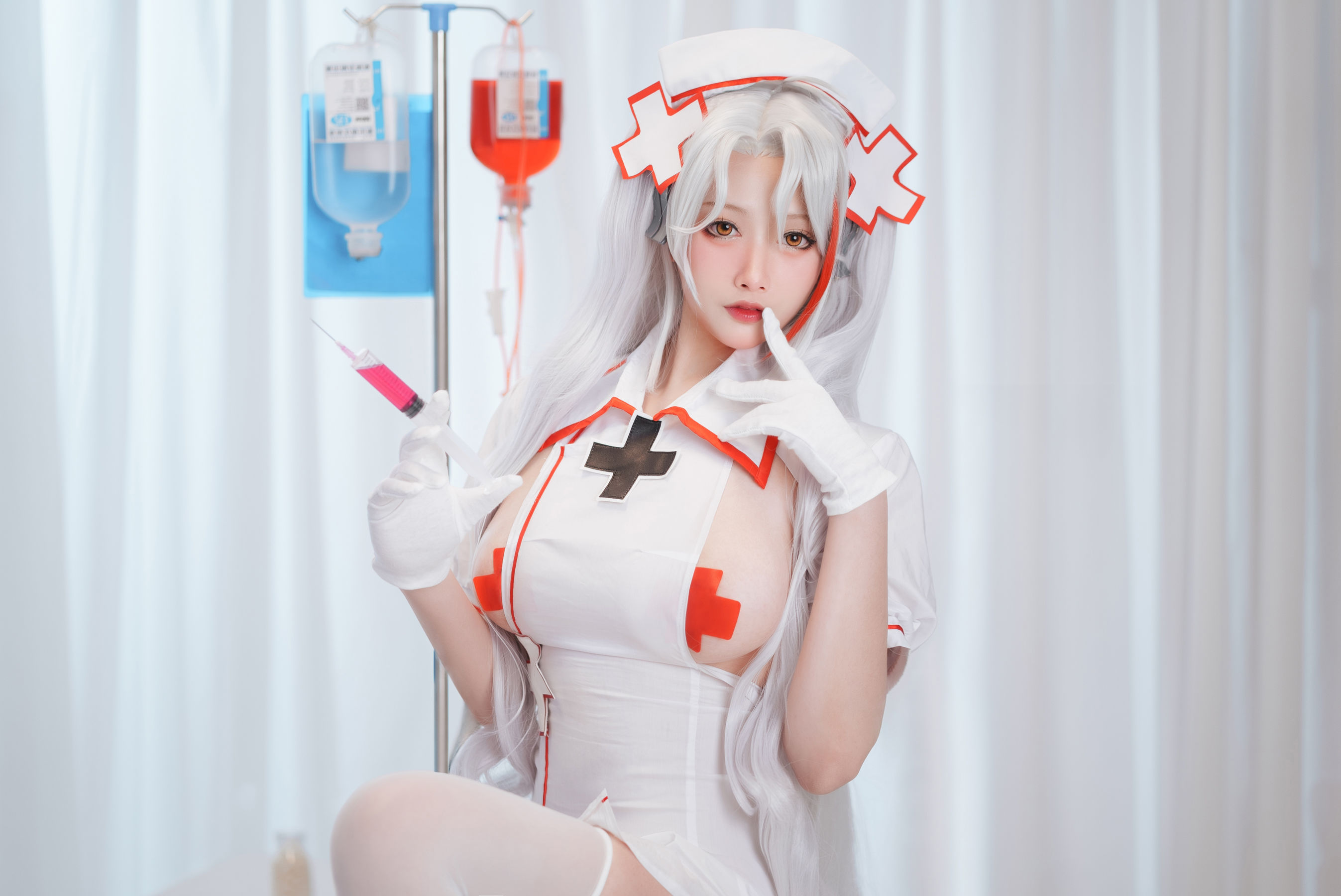 [福利COS] 高颜值coser念念_D - 欧根护士