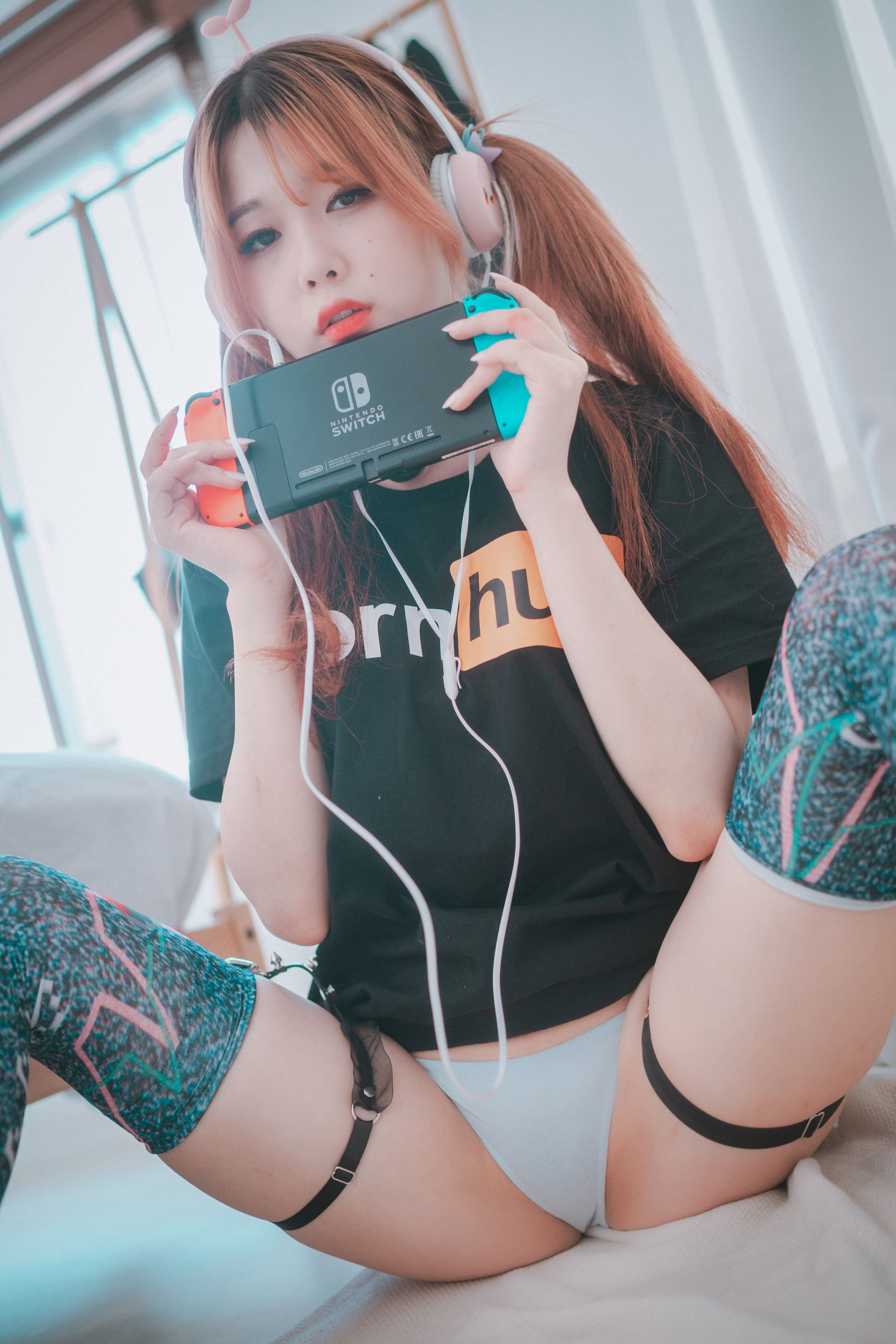 [DJAWA]  Zia - Porn Hub Girl