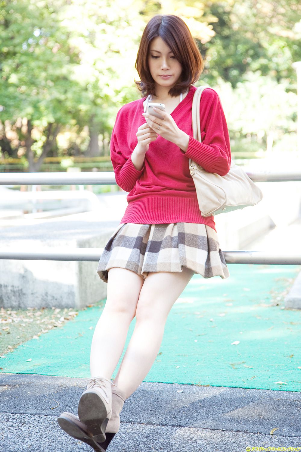 堀内秋美《《美しすぎる人妻が放つ濃厚なエロオーラ》》 [DGC] NO.1106