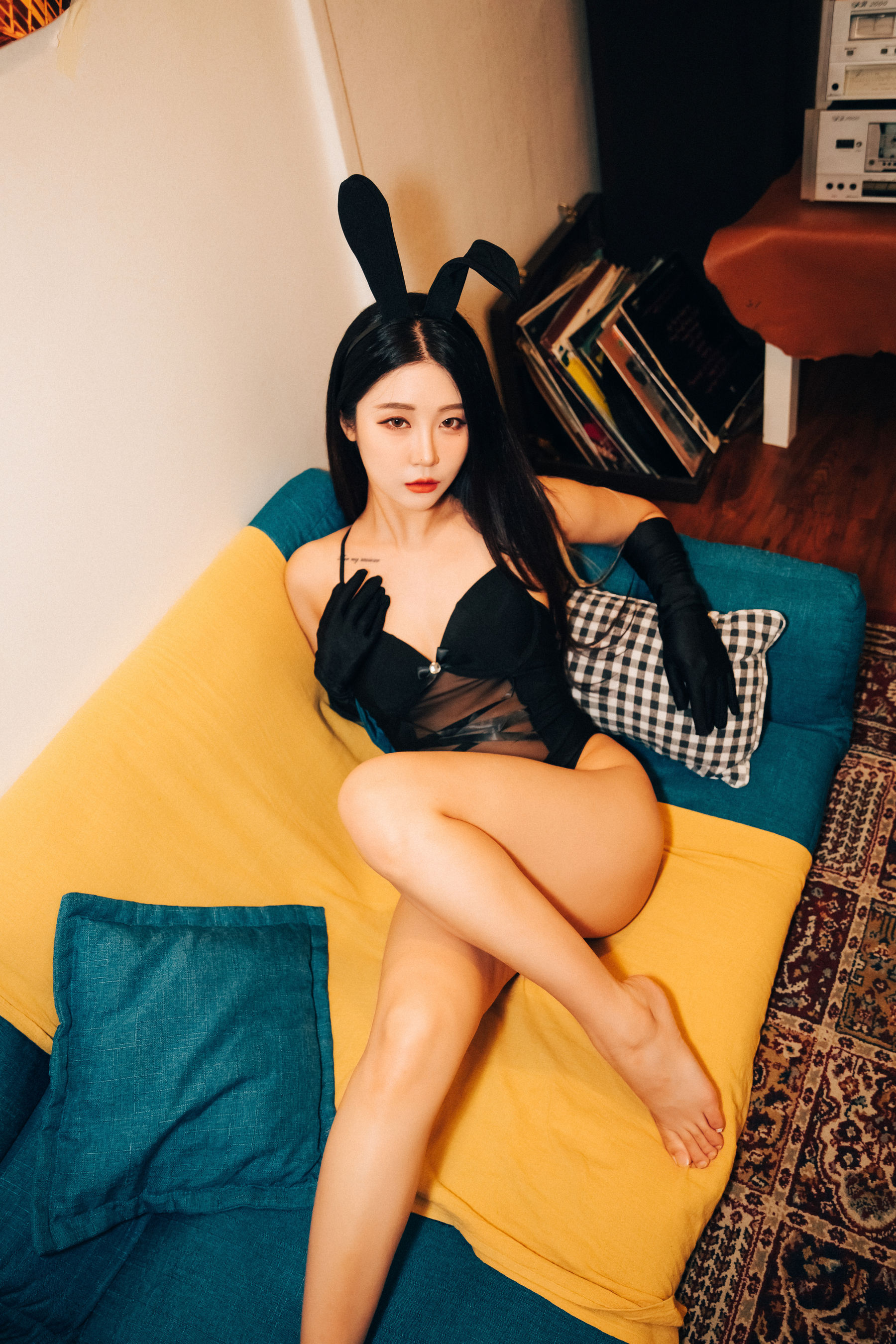 [LOOZY]  Bomi - Roomate