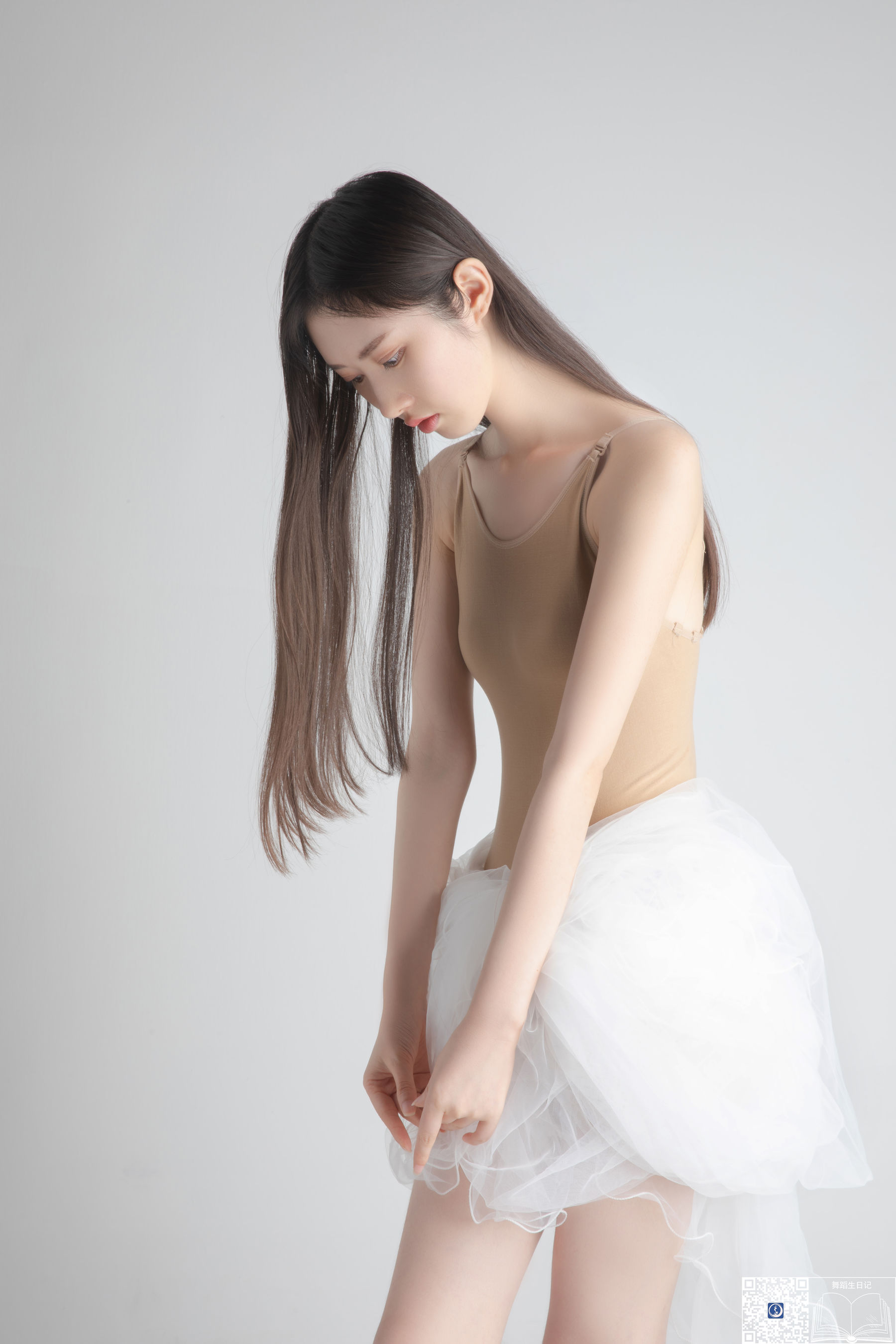 [嘉丽GALLI] 舞蹈生日记027 黛西