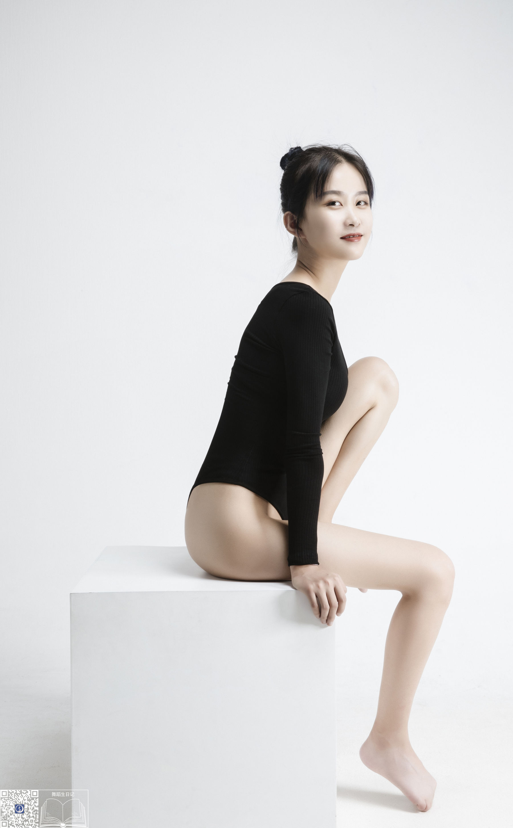 [嘉丽GALLI] 舞蹈生日记034 苗苗2