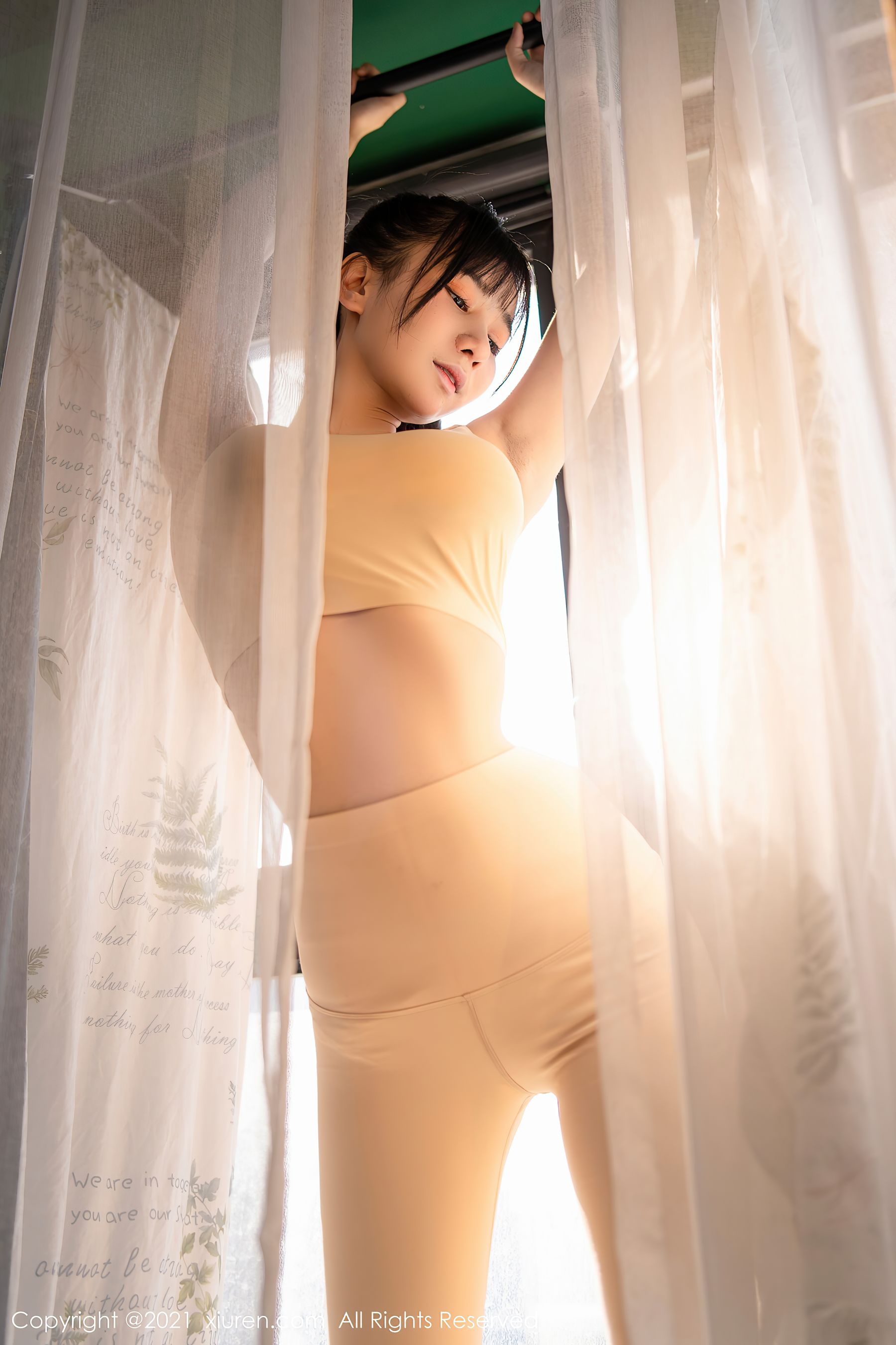 [秀人XiuRen] No.4036 小果冻儿