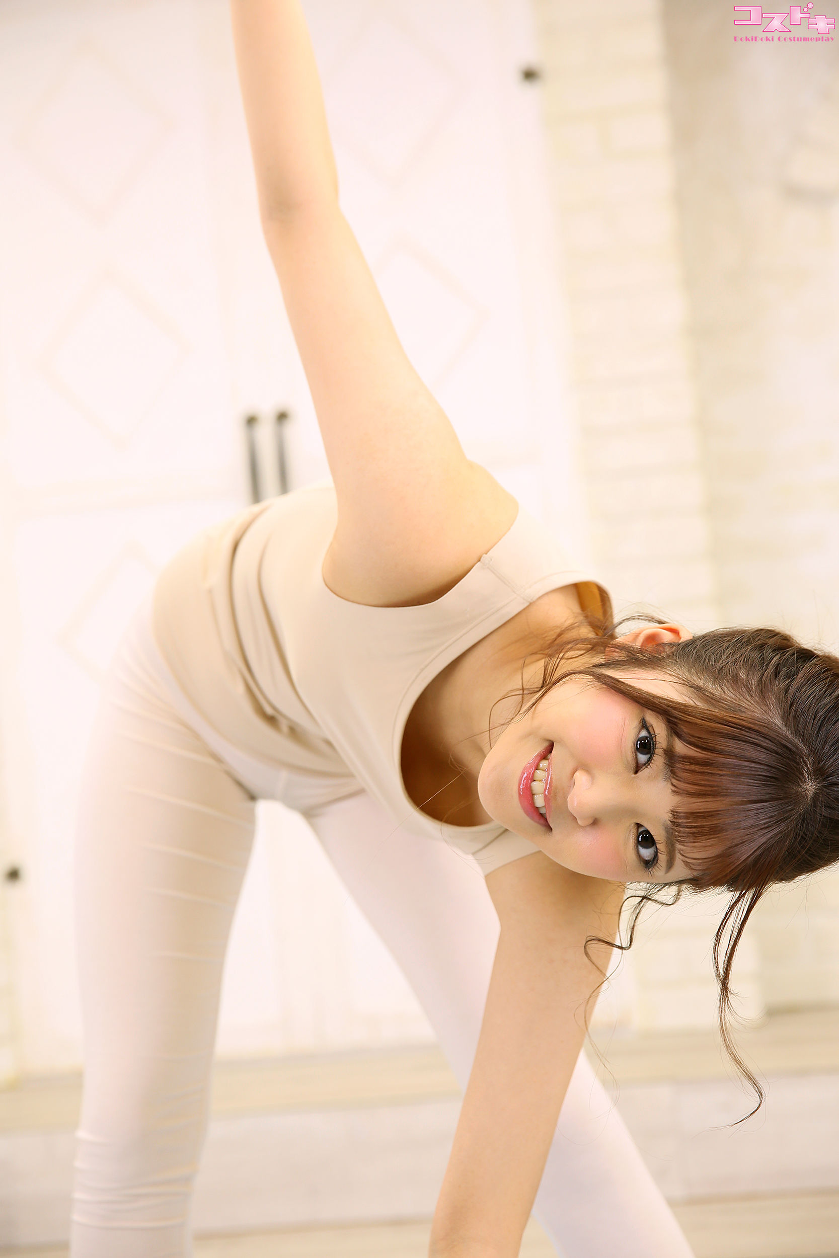 [Cosdoki] Sara Kagami 加賀美さら kagamisara_pic_sport1