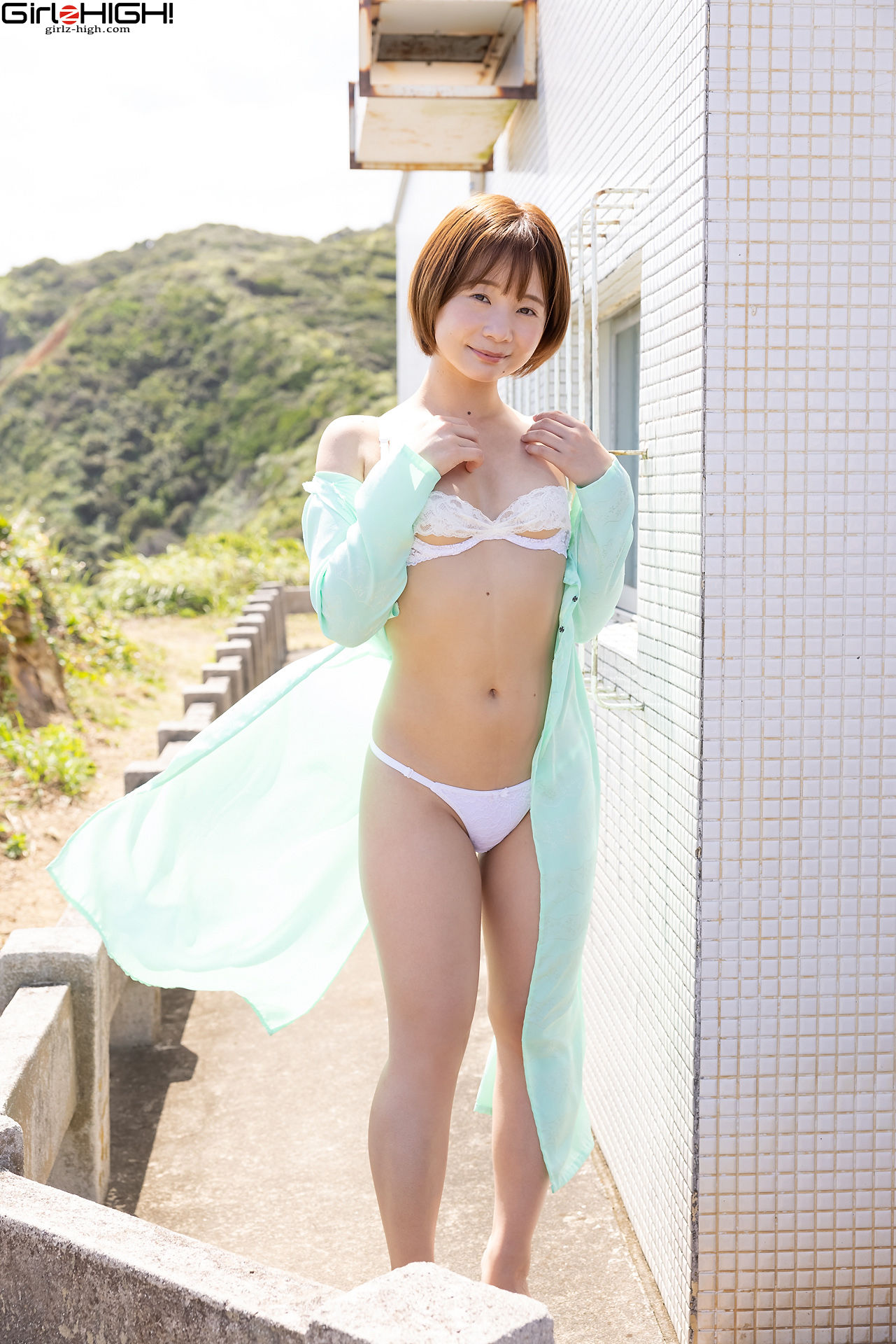 [Girlz-High] MANA 真奈 - bfaa_067_004