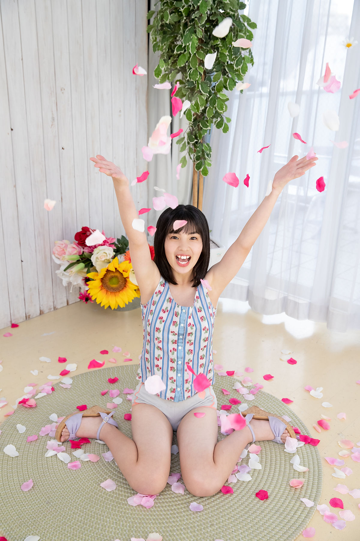 [Minisuka.tv] Ami Manabe 眞辺あみ - Fresh-idol Gallery 41