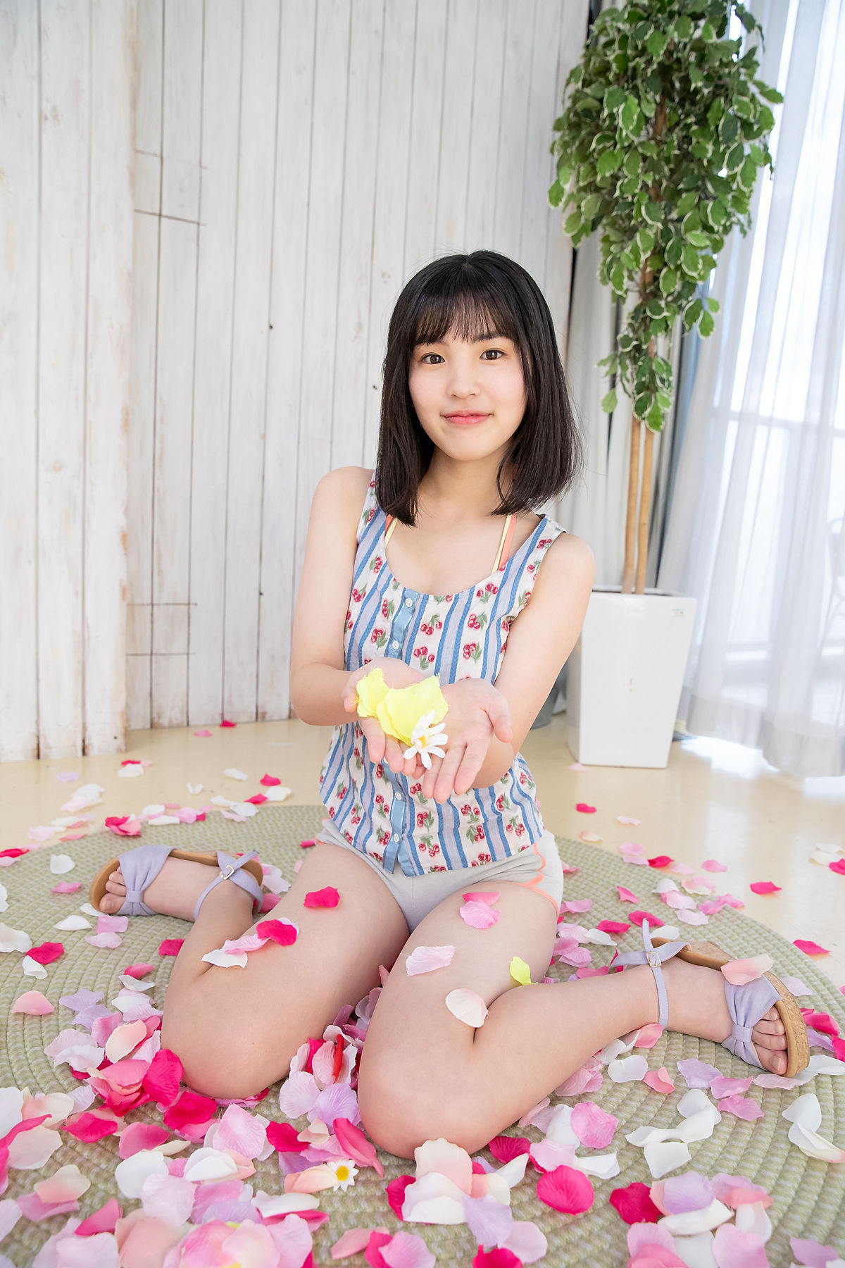 [Minisuka.tv] Ami Manabe 眞辺あみ - Fresh-idol Gallery 41