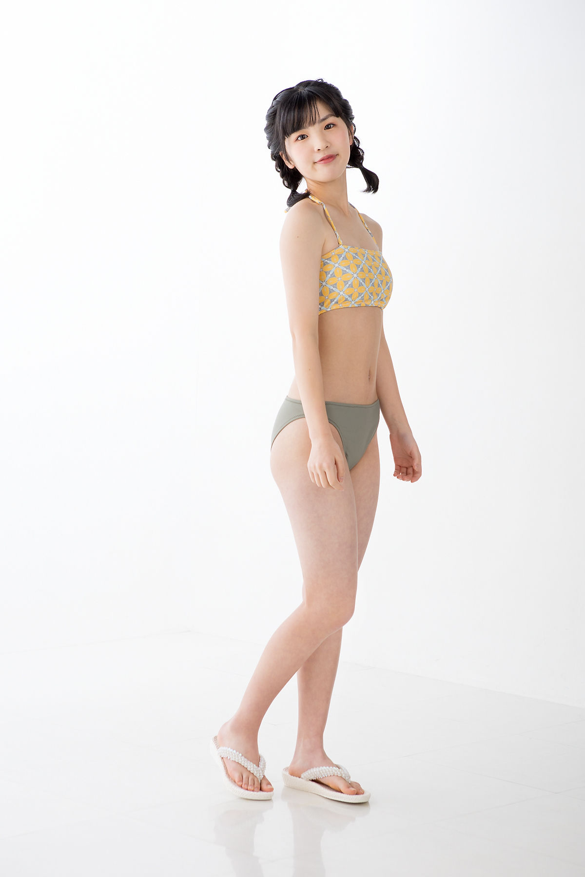 [Minisuka.tv] Ami Manabe 眞辺あみ - Fresh-idol Gallery 47
