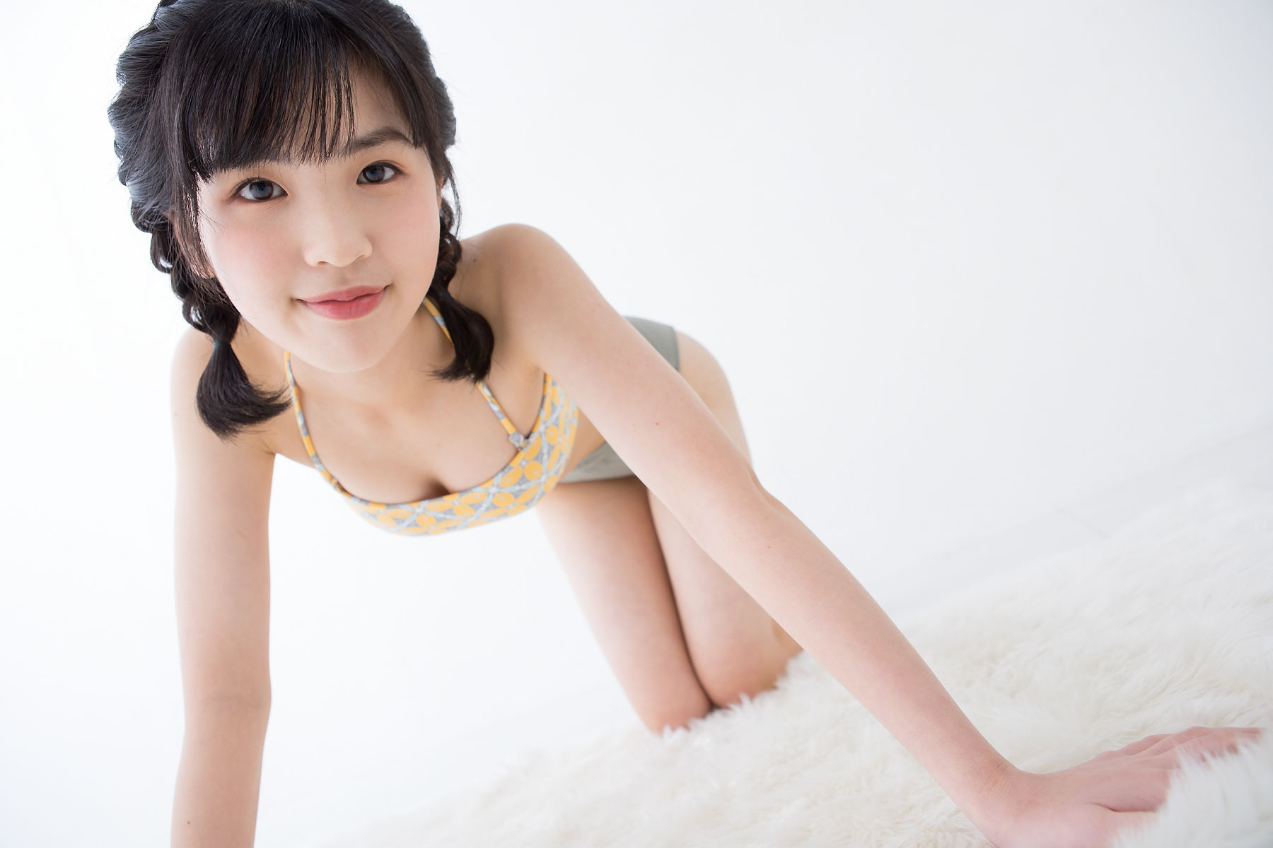 [Minisuka.tv] Ami Manabe 眞辺あみ - Fresh-idol Gallery 48