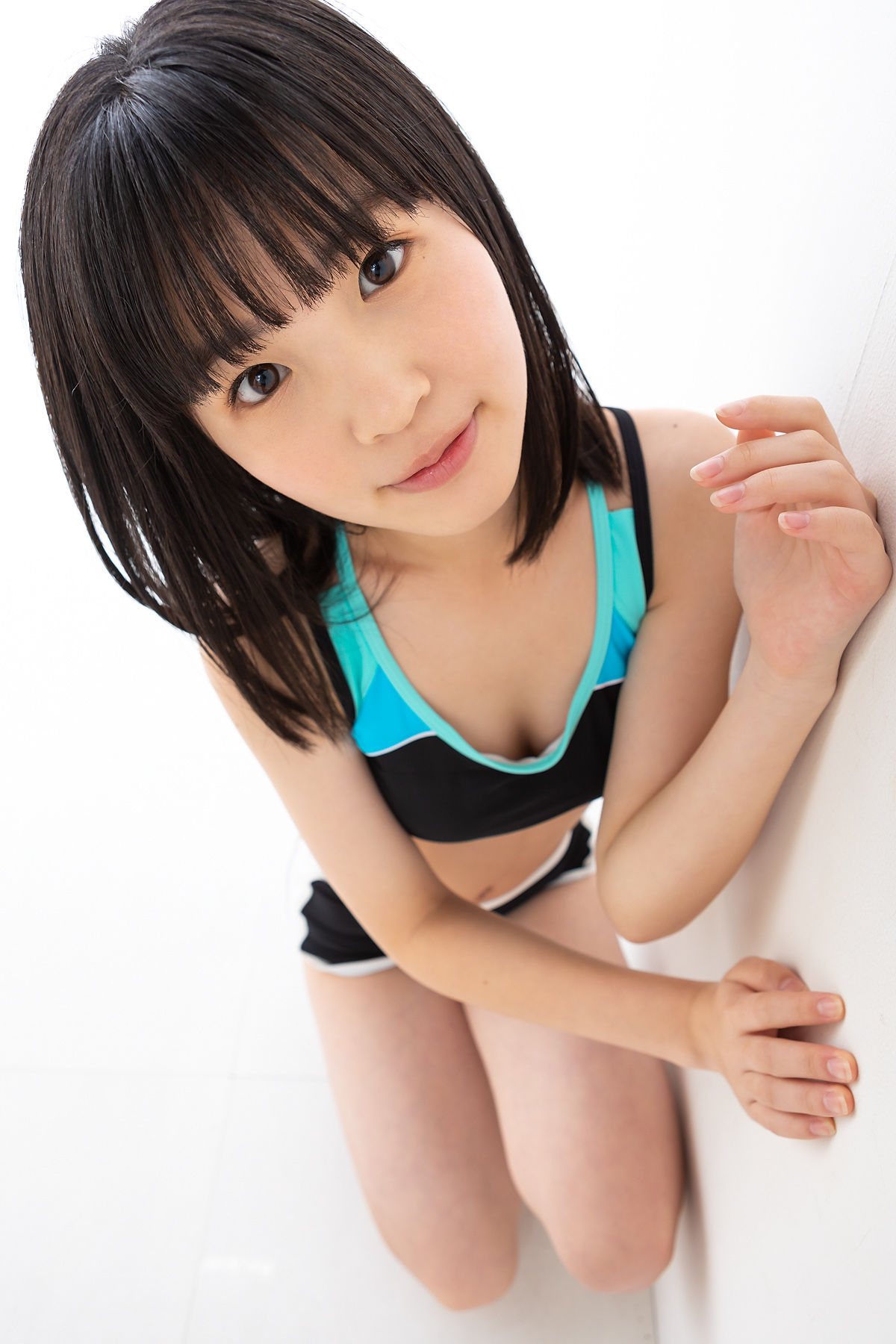 [Minisuka.tv] Ami Manabe 眞辺あみ - Fresh-idol Gallery 52