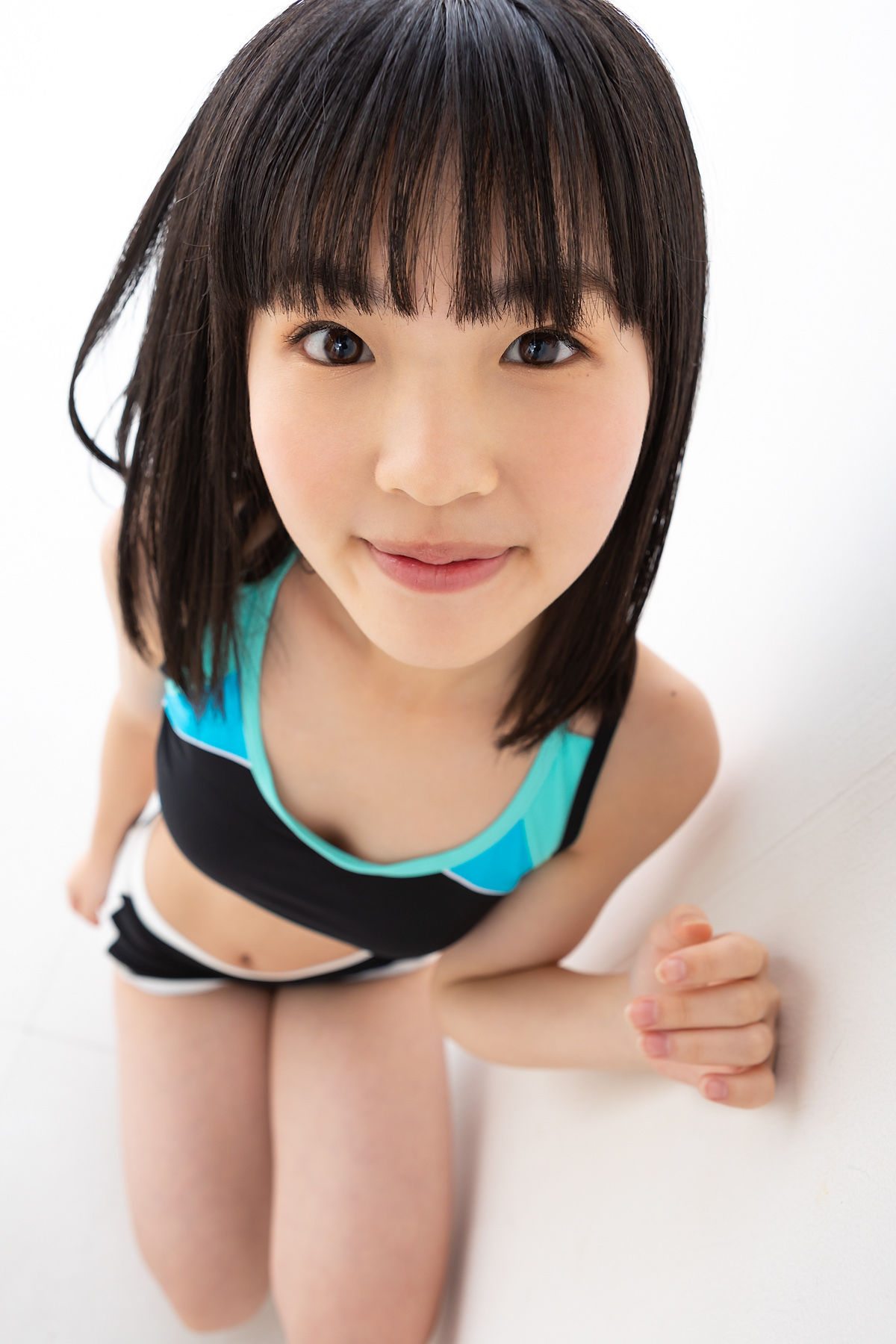 [Minisuka.tv] Ami Manabe 眞辺あみ - Fresh-idol Gallery 52