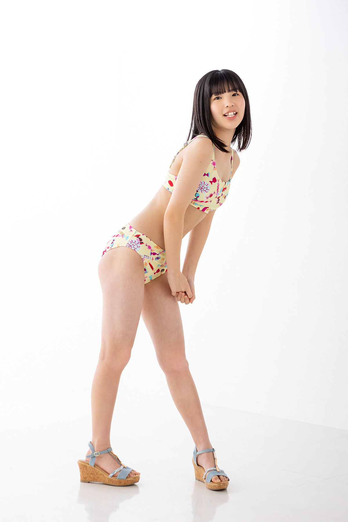 [Minisuka.tv] Ami Manabe 眞辺あみ - Fresh-idol Gallery 56