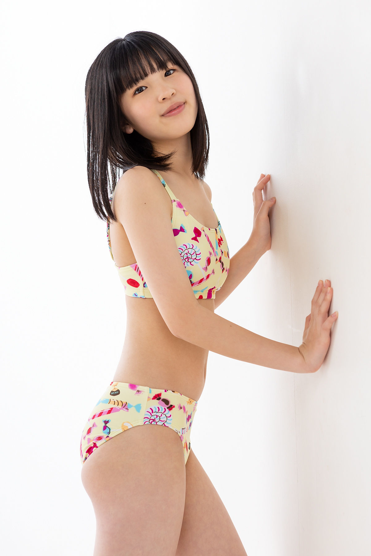 [Minisuka.tv] Ami Manabe 眞辺あみ - Fresh-idol Gallery 56