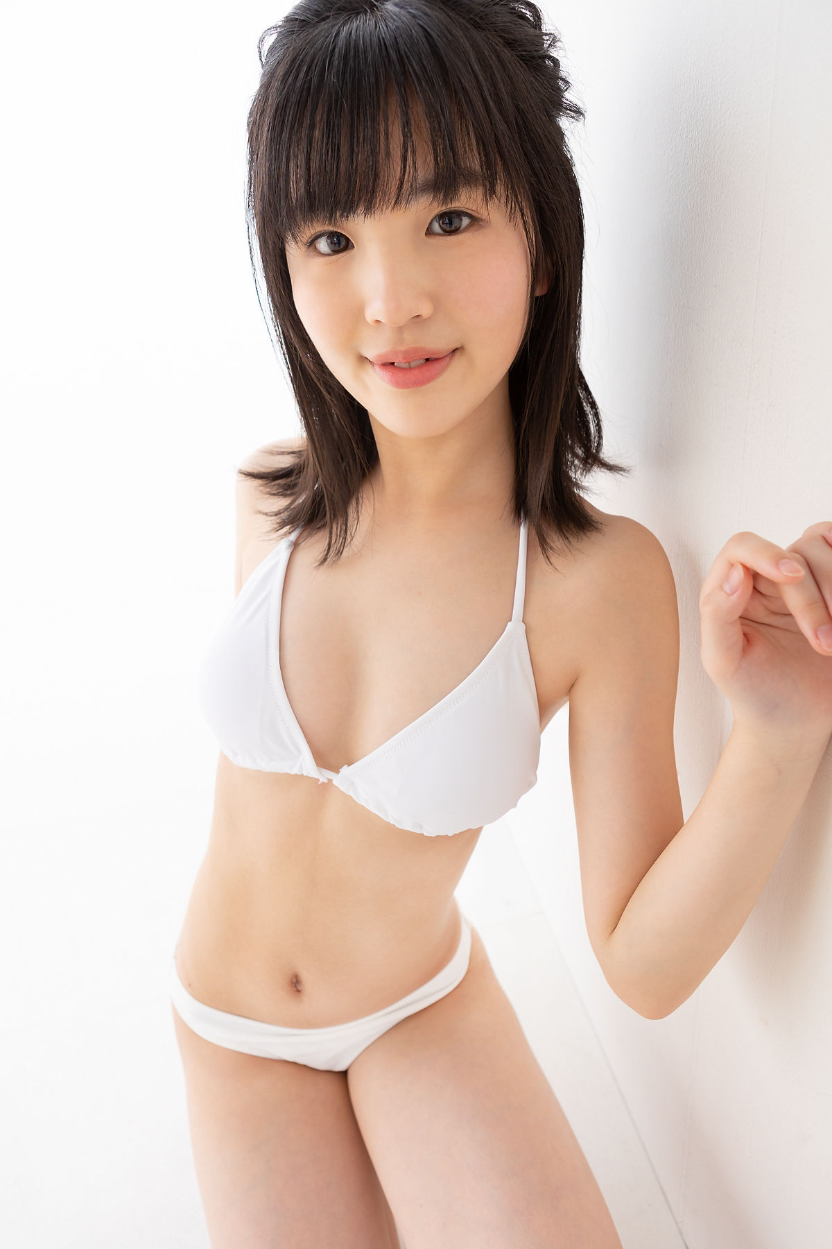[Minisuka.tv] Ami Manabe 眞辺あみ - Fresh-idol Gallery 64