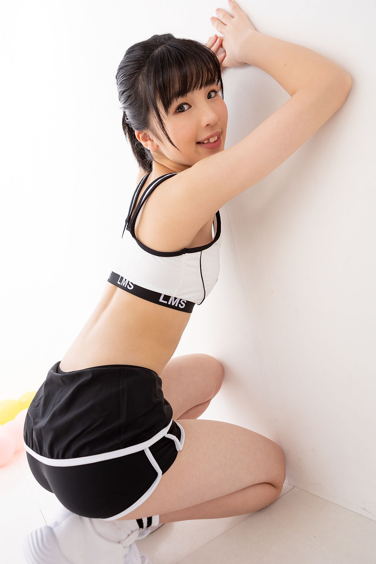 [Minisuka.tv] Ami Manabe 眞辺あみ - Fresh-idol Gallery 67