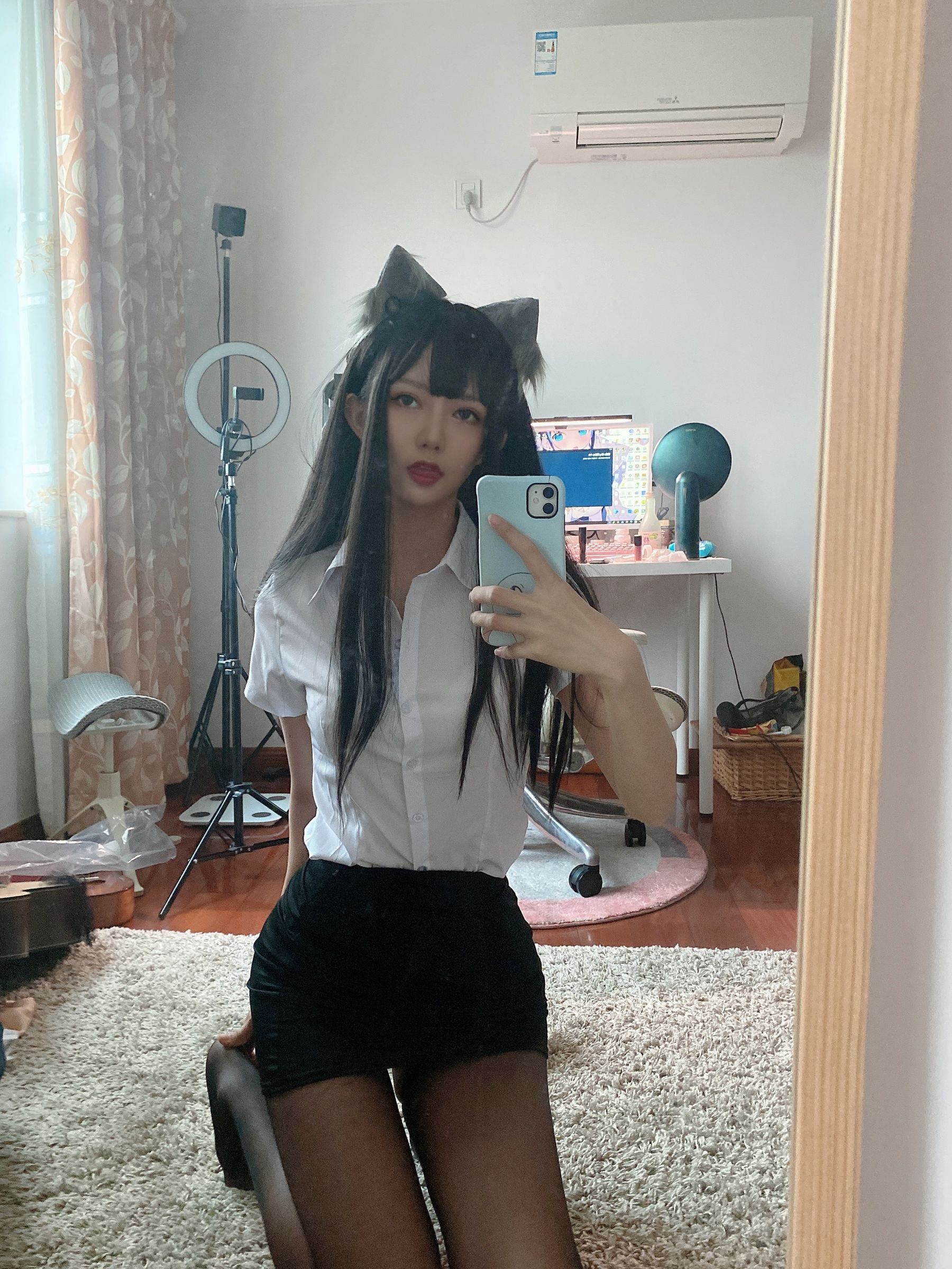 [福利COS] 51酱 - OL衬衣