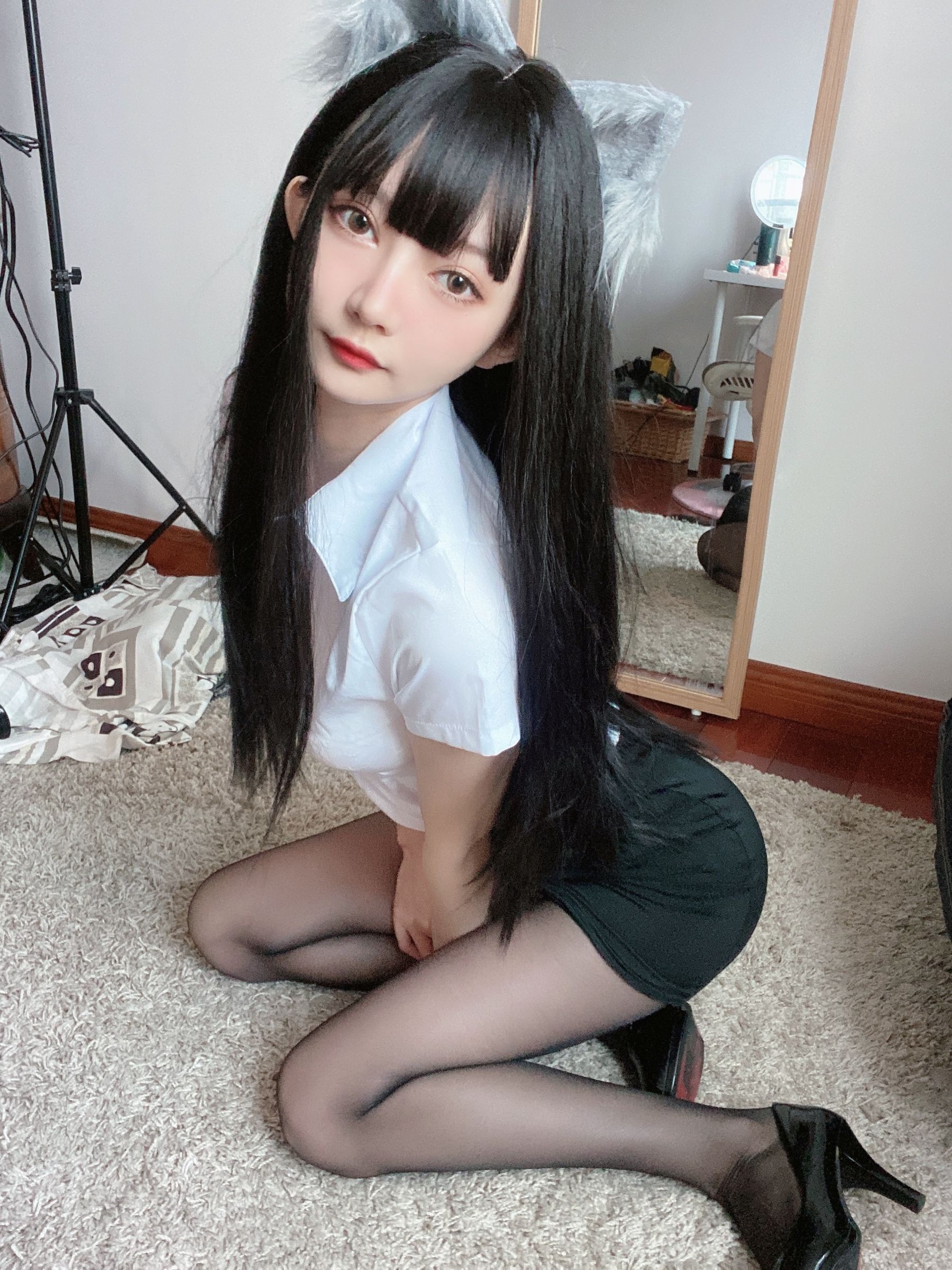 [福利COS] 51酱 - OL衬衣