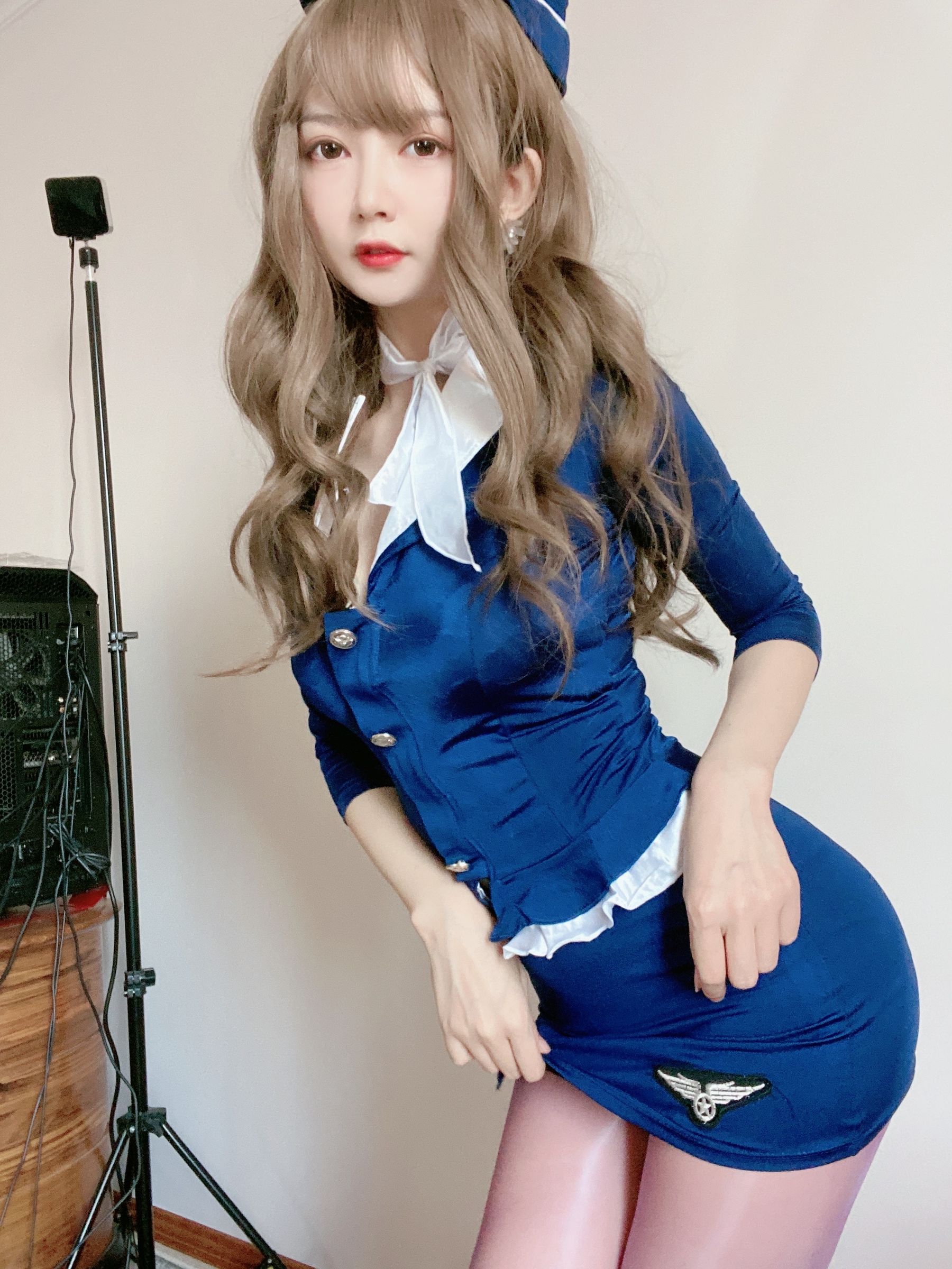 [福利COS] 51酱 - 蓝色制服装